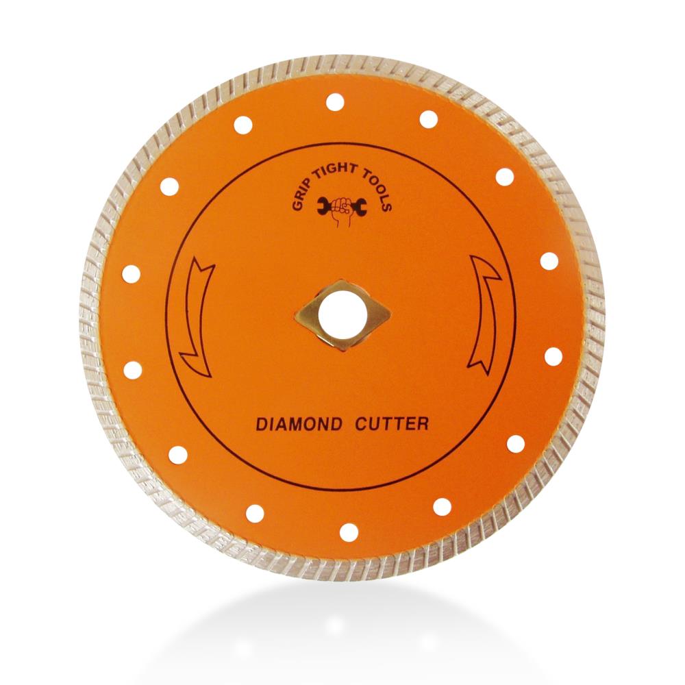 Grip Tight Tools Classic 4-in Wet/Dry Segmented Rim Diamond Saw Blade at