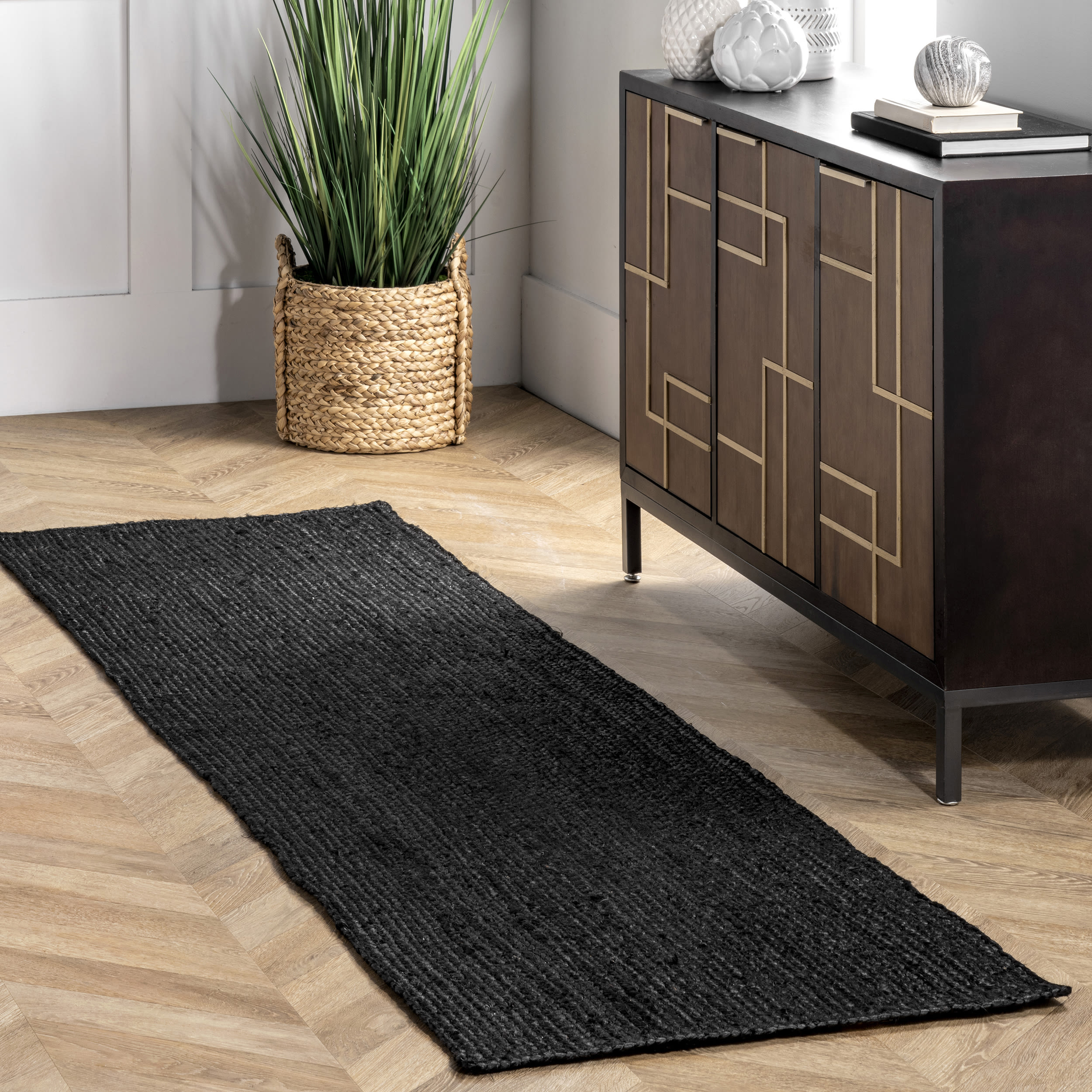 nuLOOM TAJT03C-26010 Rigo 2 x 10 (ft) Jute Black Rectangular Indoor Solid Runner rug