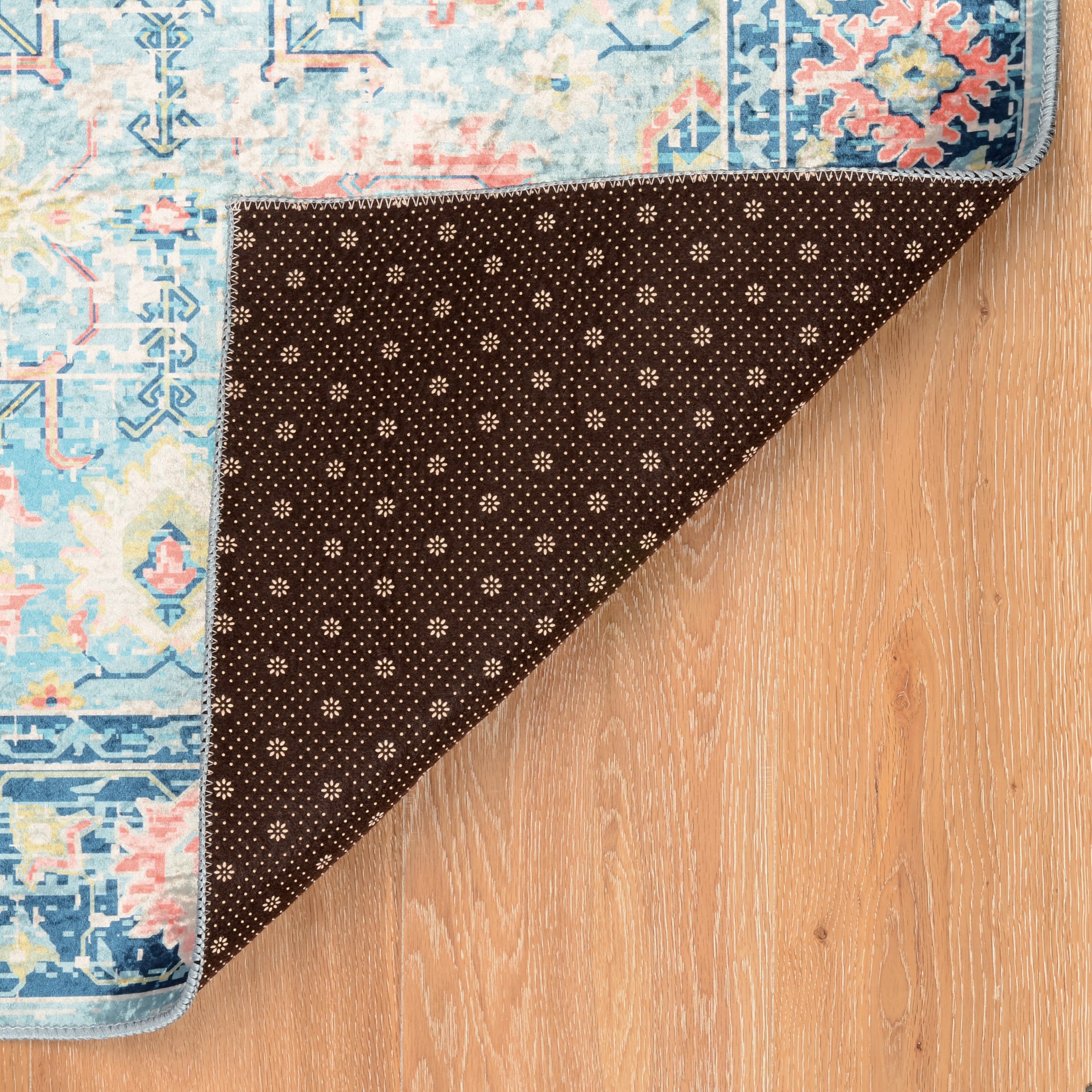 Linon RUGEM1871 rugs - View #3