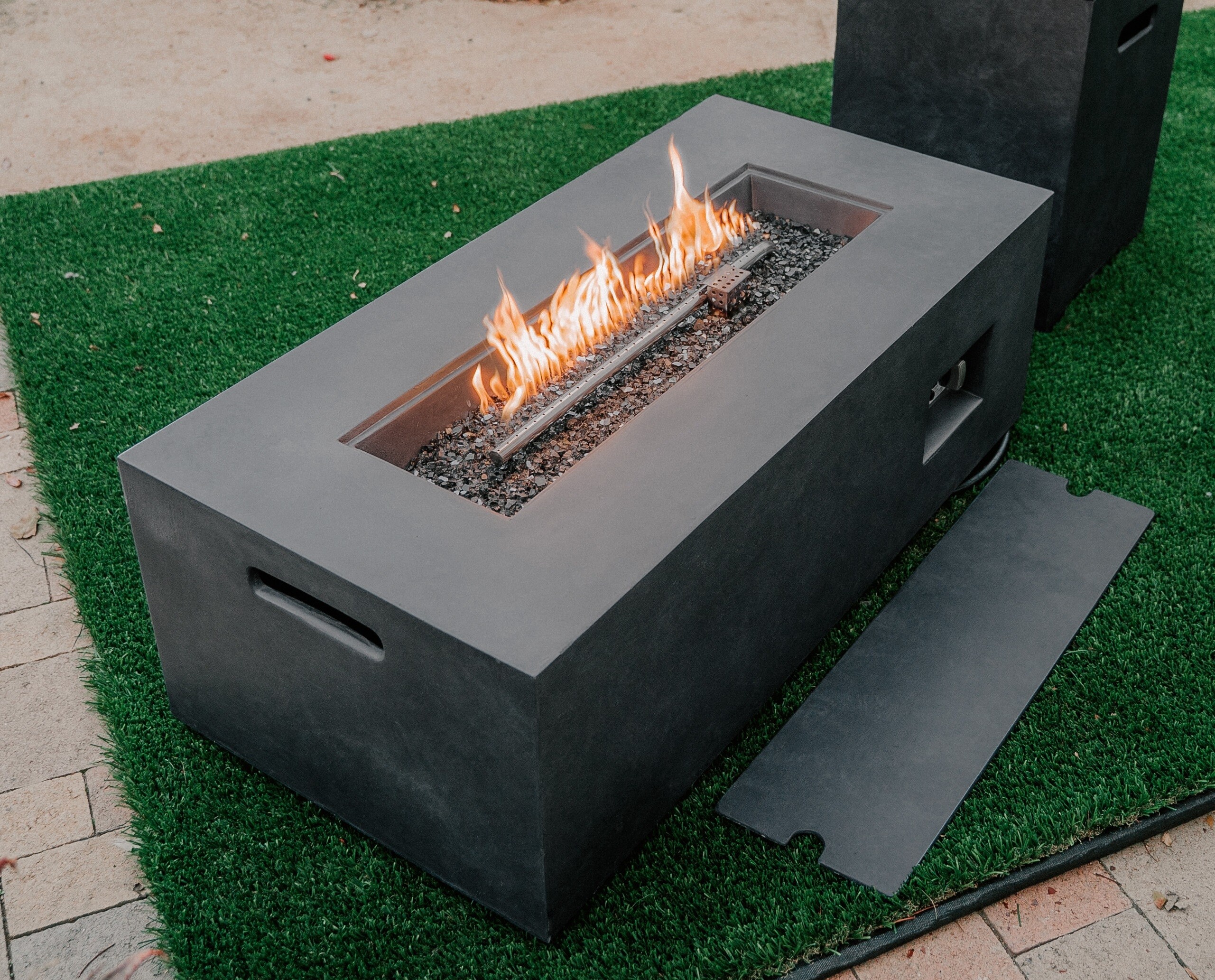 KANTE 20.5-in W 50000-BTU Charcoal Portable Concrete Rectangle Propane ...