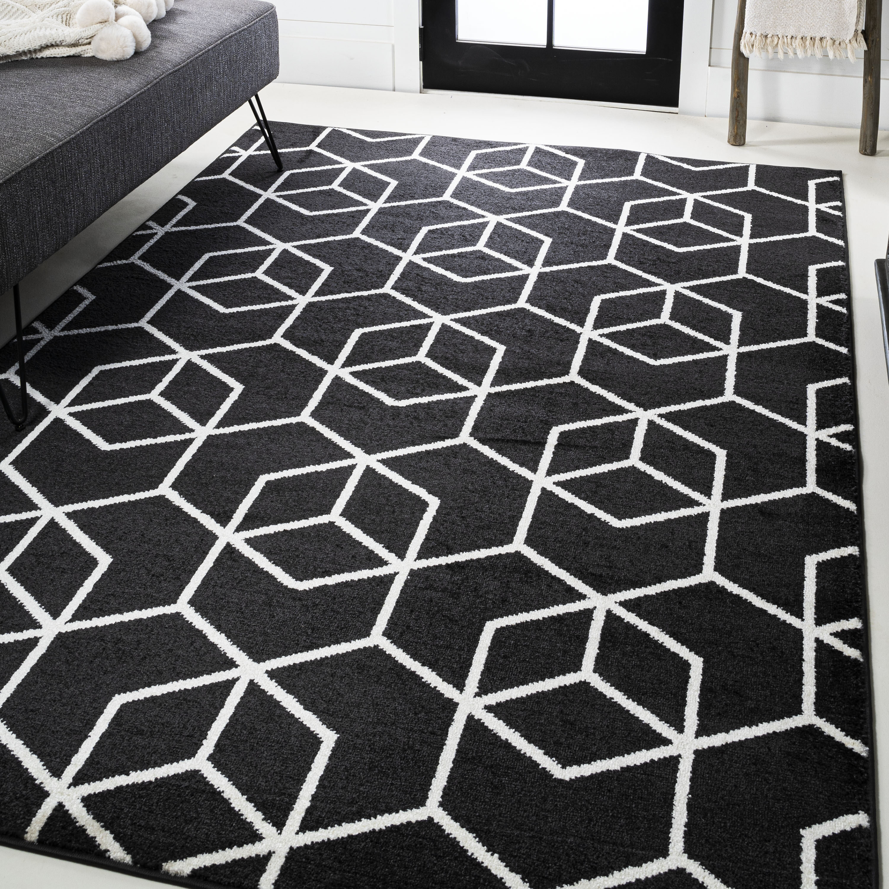 JONATHAN  Y SEU101A-5 SUPERSOFT Tumbling Blocks 5 x 8 (ft) Loomed Polypropylene Black/White Rectangular Indoor Geometric Mid-Century Modern Area rug