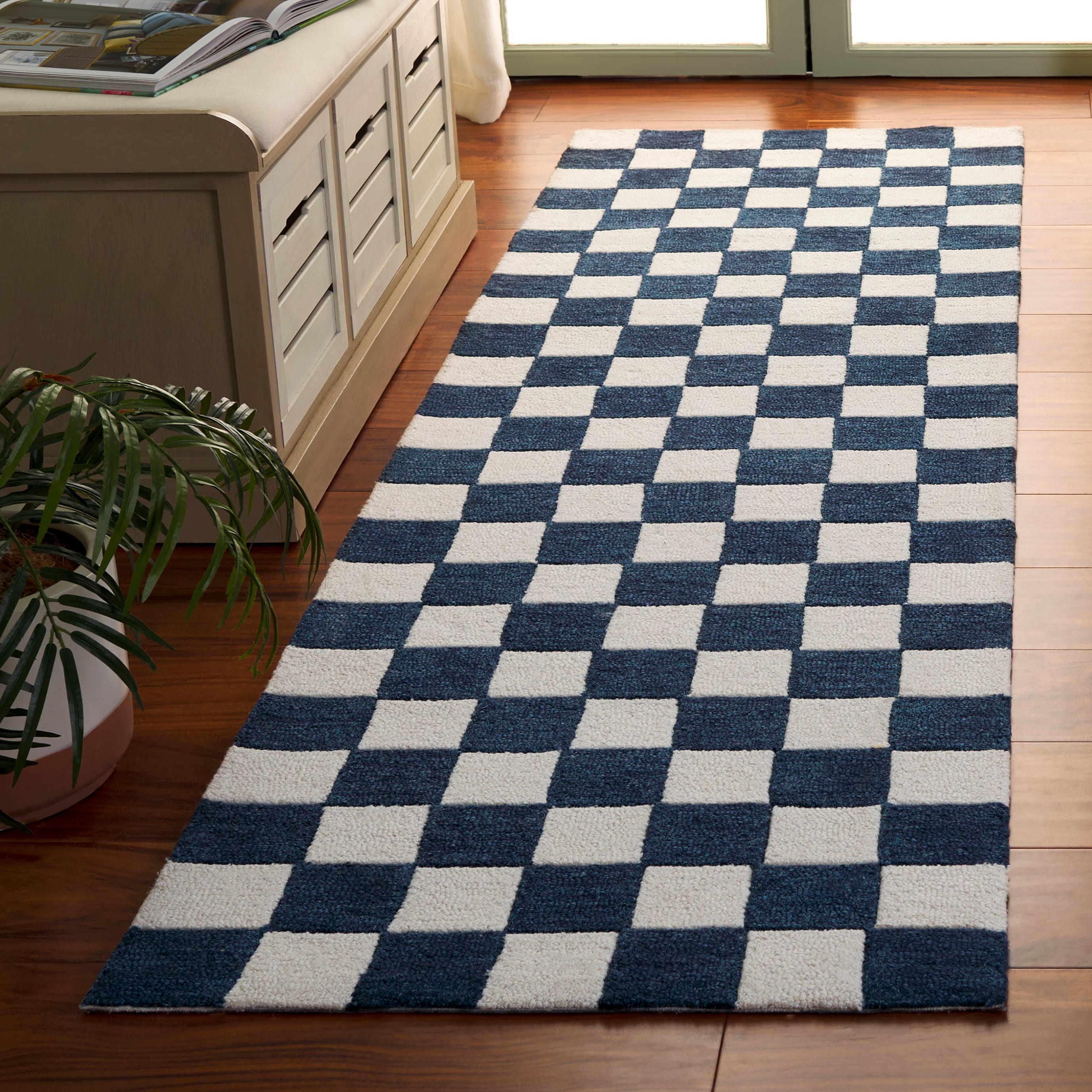 Ebony 175 Blue/Ivory Contemporary 2ft-3in x 8ft Runner Rug