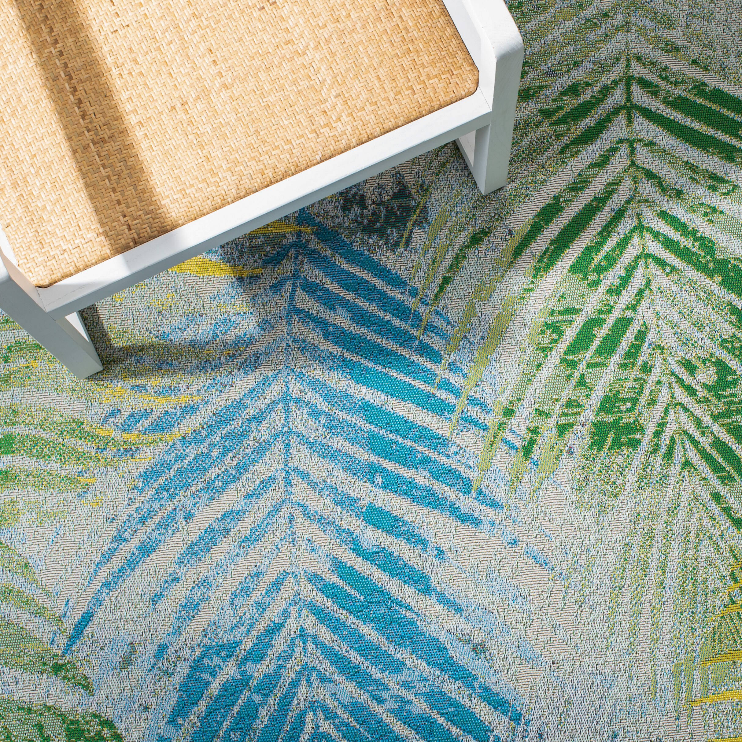 Safavieh SMR485Y-7SQ rugs - View #4