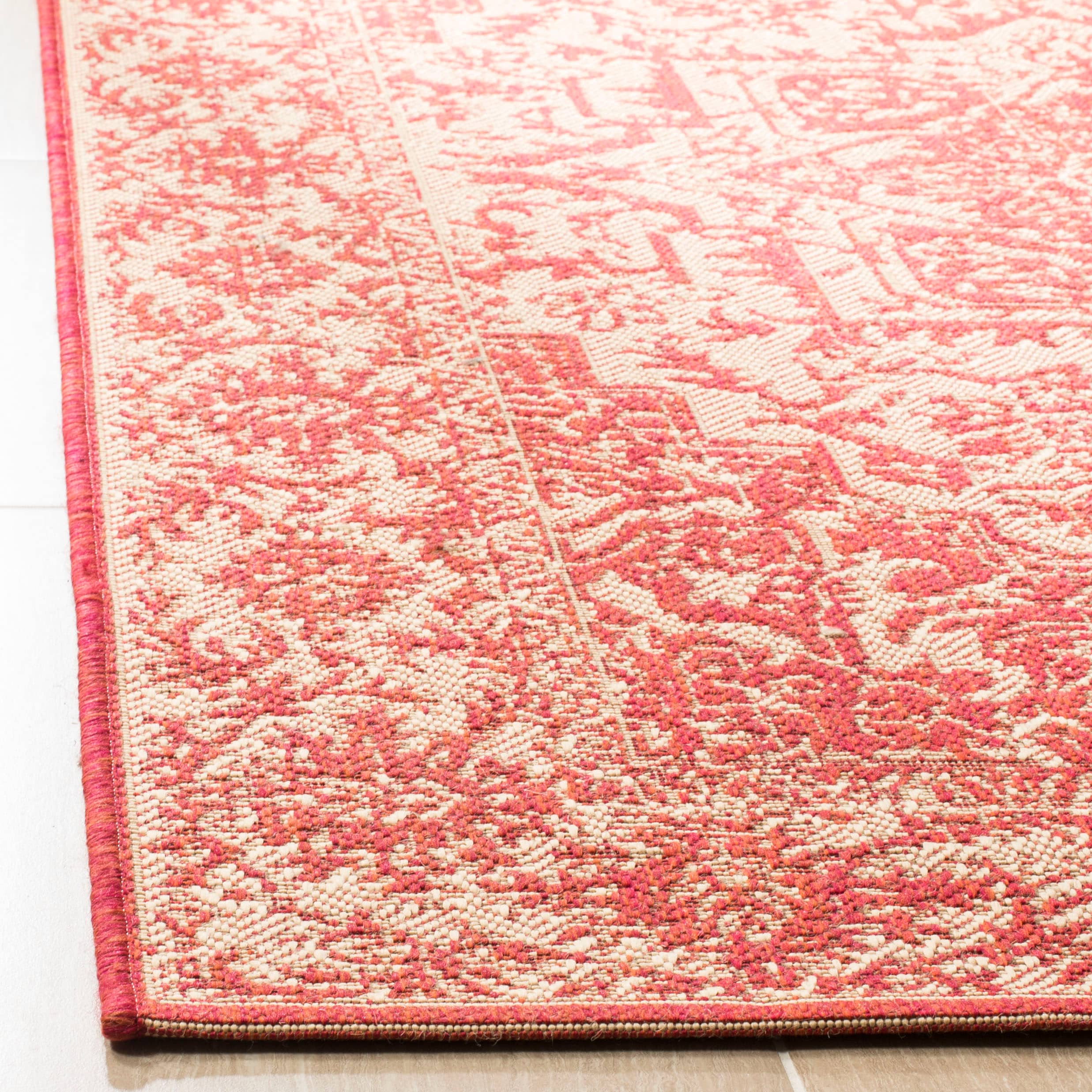 Safavieh LND139Q-5 rugs - View #3