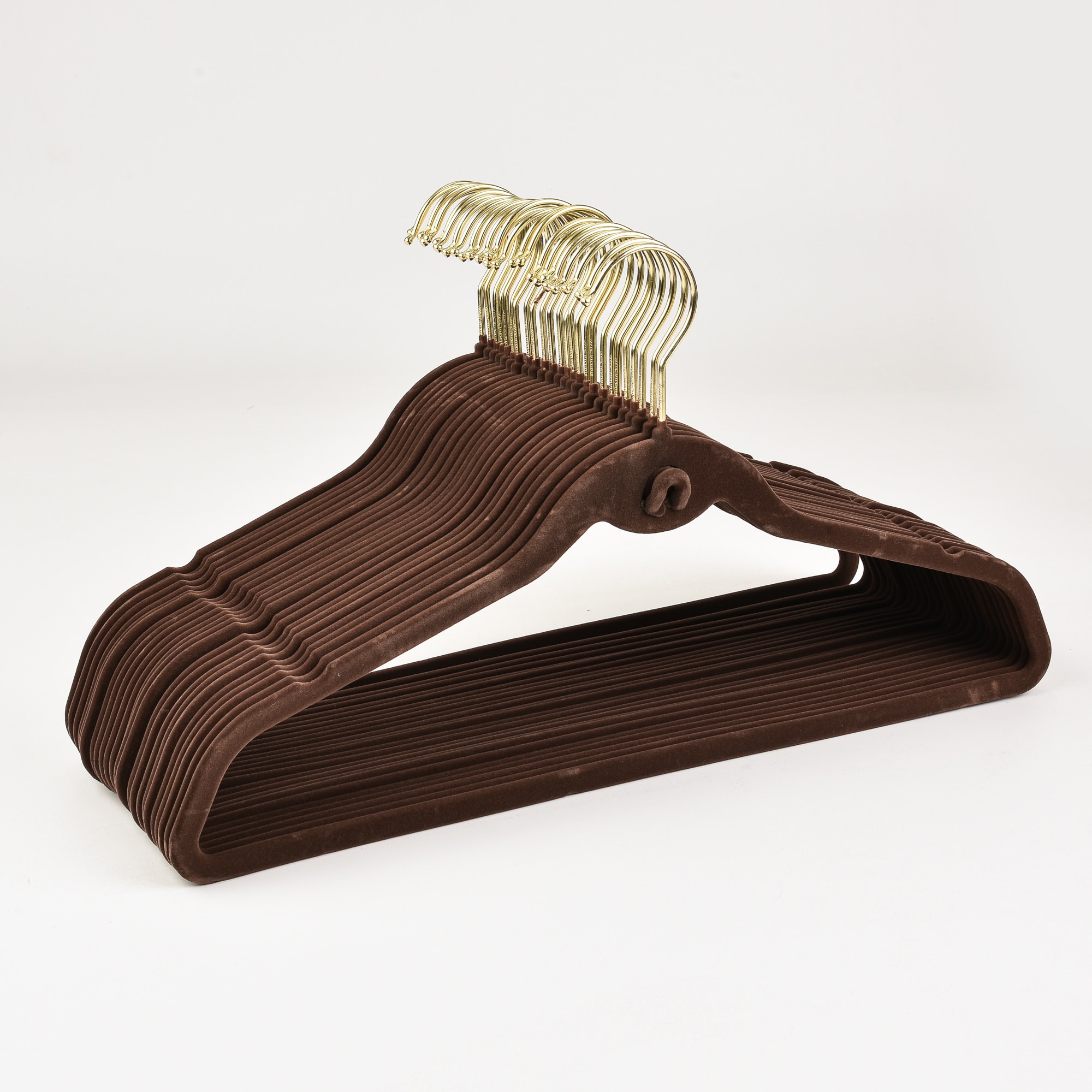 Trio Essentials TE7453/20PK 20PK Heavy Duty Velvet Hangers with Cascade Hook 360 Degree Rotatable Hook Brown