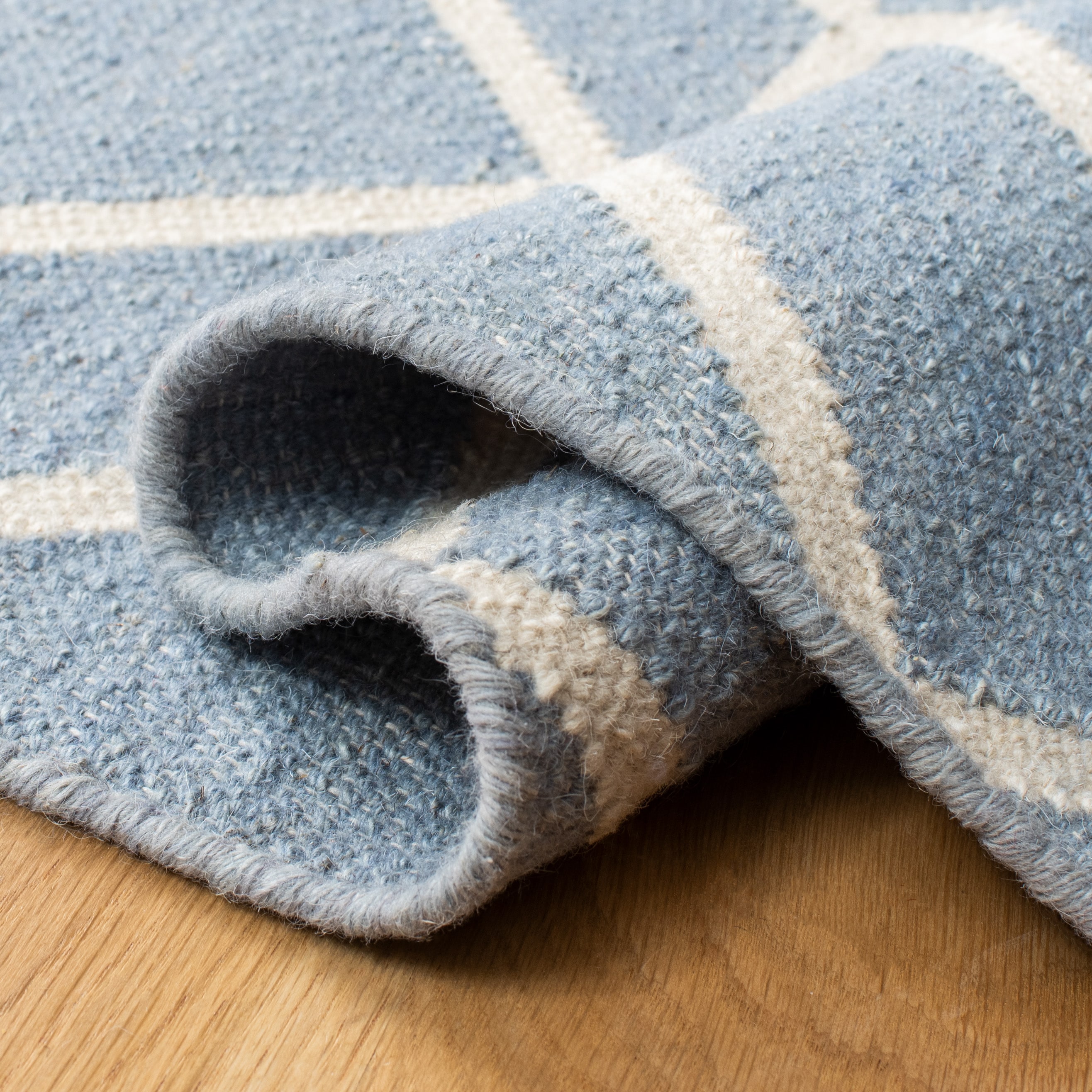 Safavieh DHU560A-8 rugs - View #5