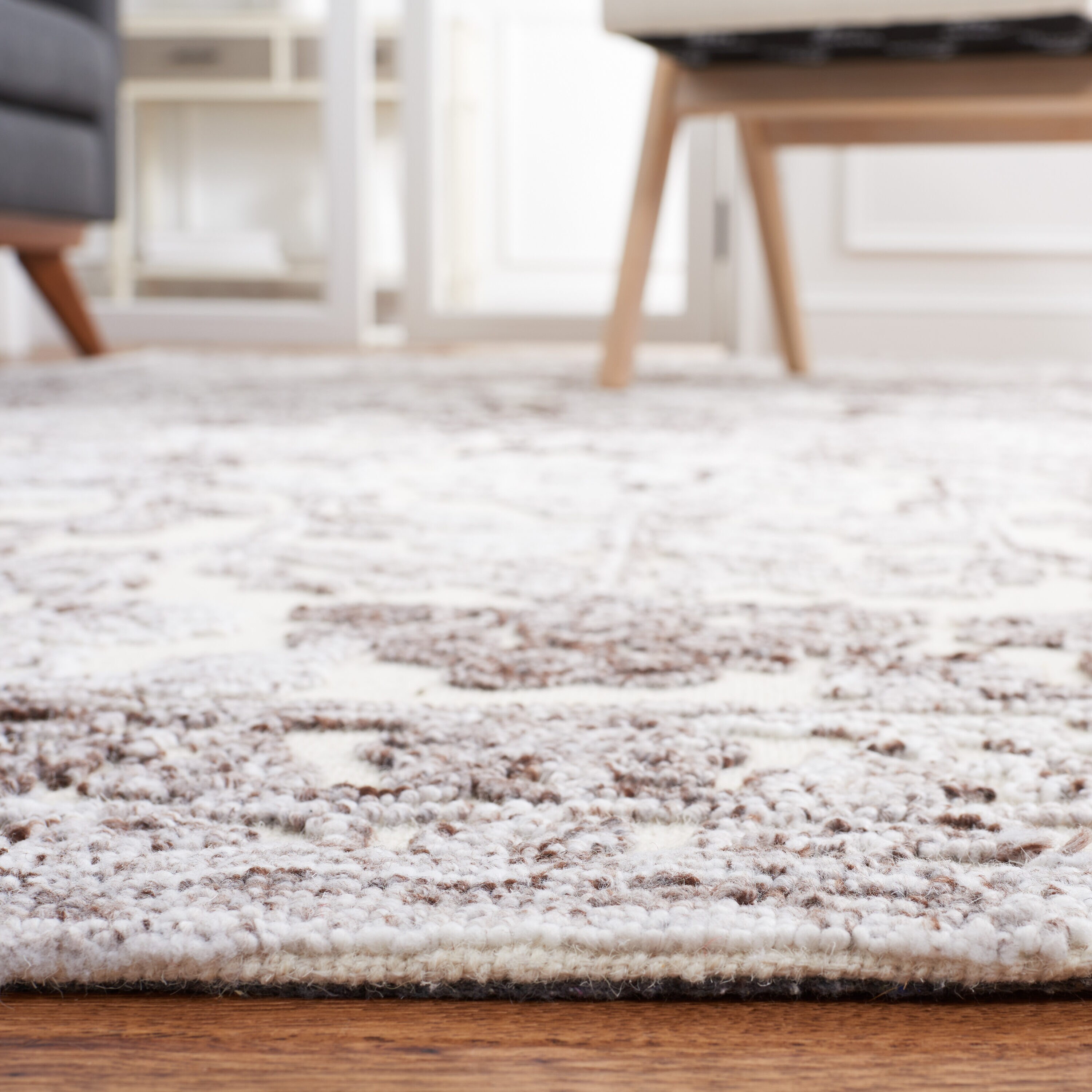 Safavieh TRC303T-5 rugs - View #4