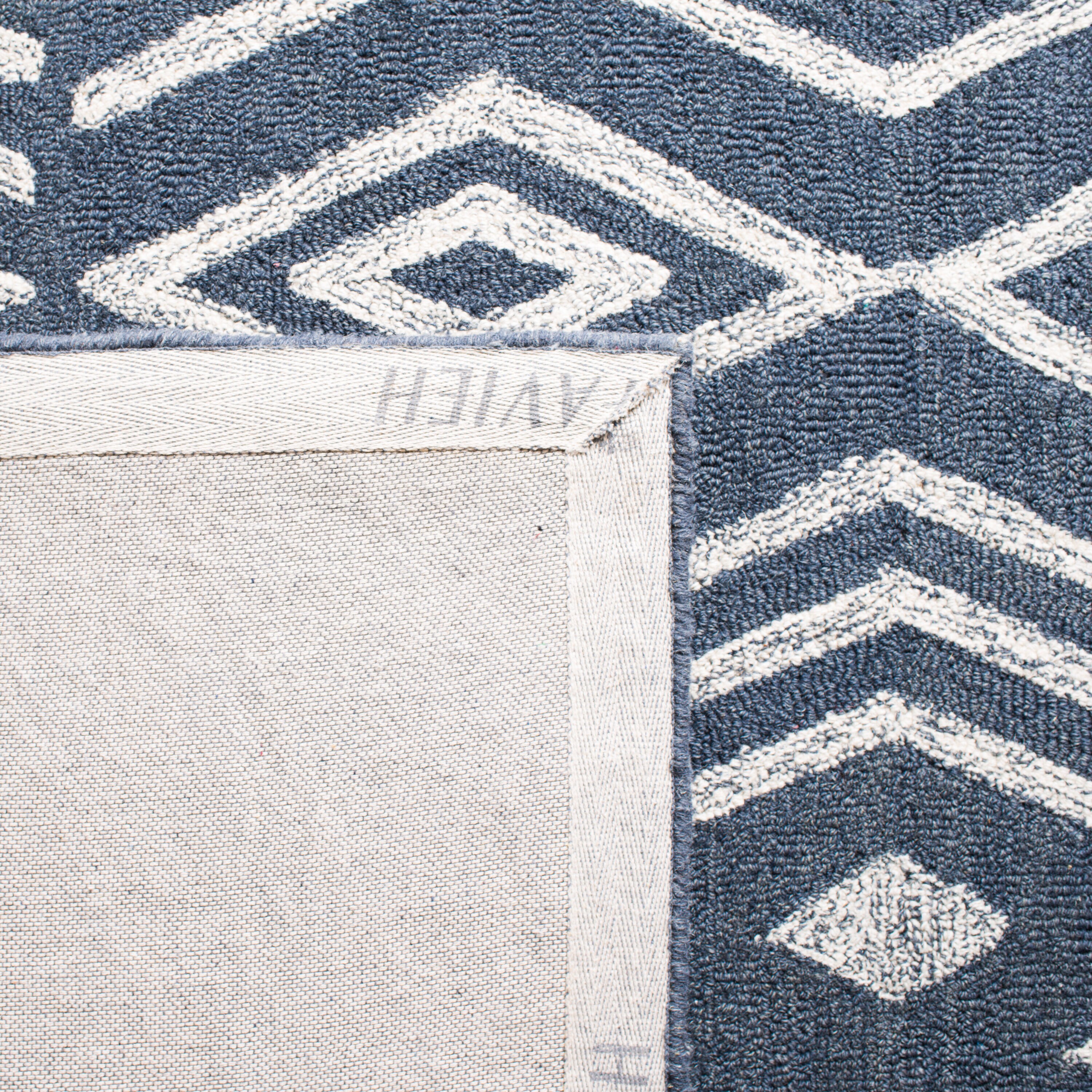 Safavieh MLP609N-5 rugs - View #3