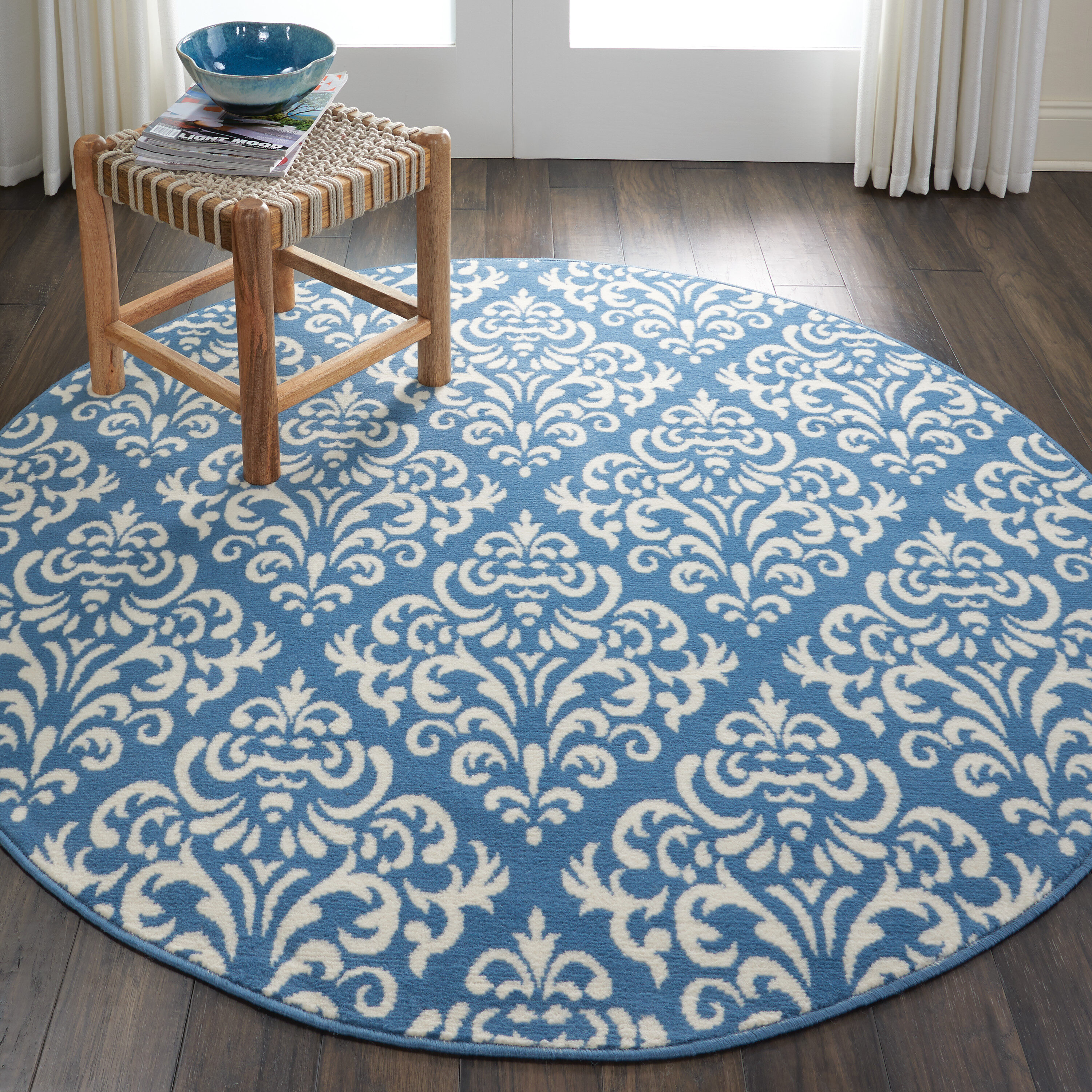 Nourison 99446459145 Grafix 5 x 5 (ft) Loomed Polypropylene Blue Round Indoor Abstract Area rug