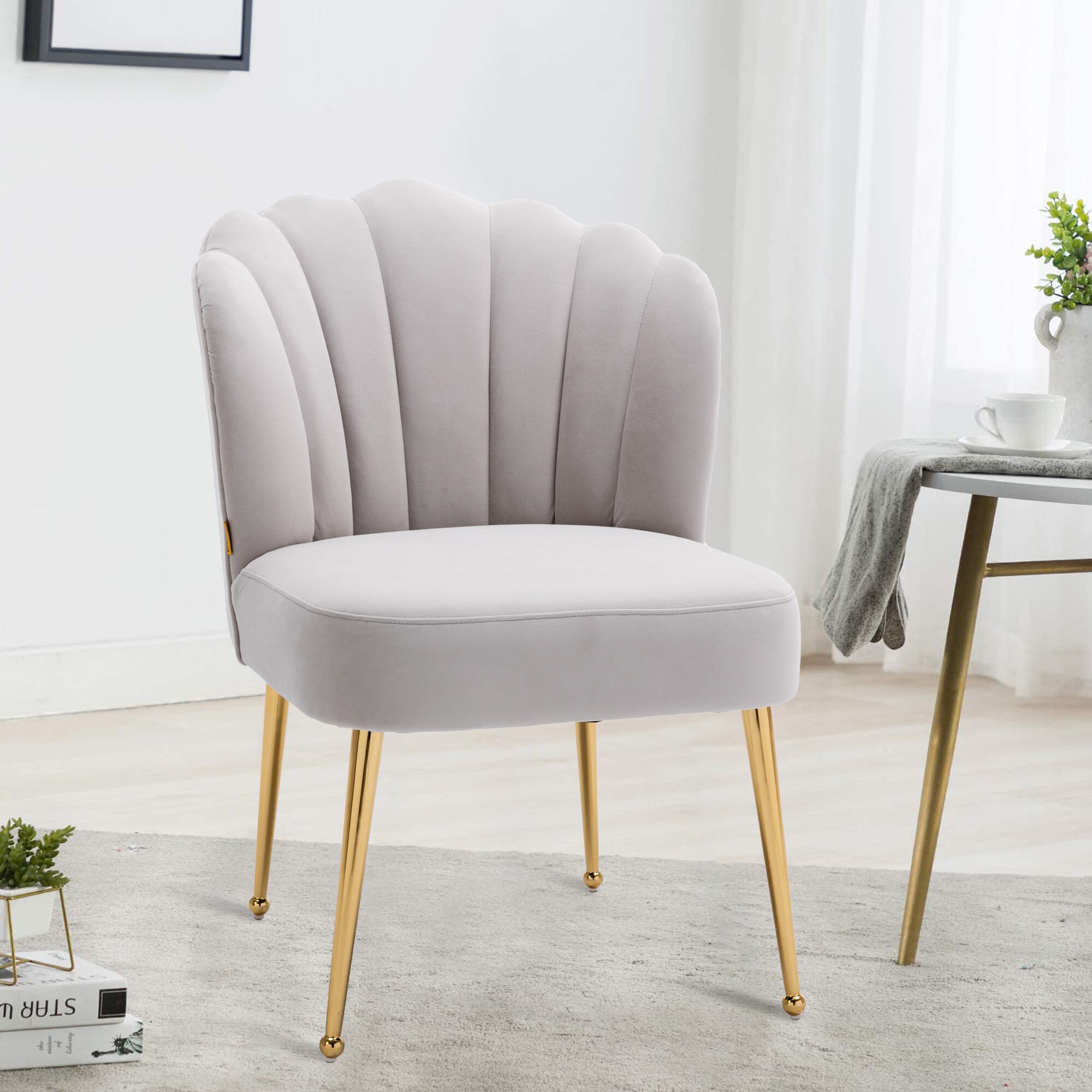 Clihome Seashell Chairs Modern Light Gray Velvet Accent Chair in