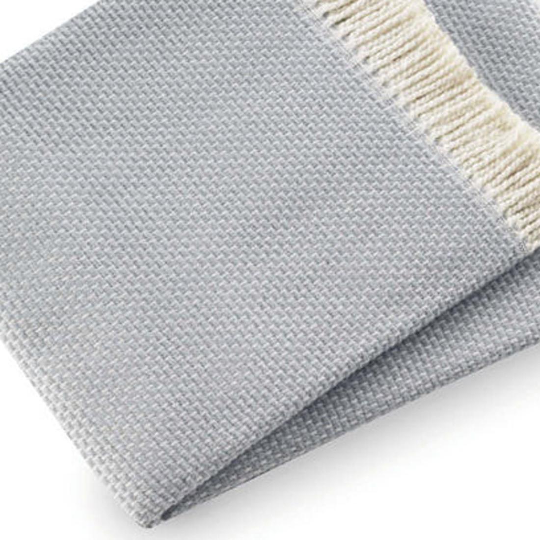 HomeRoots 4000475701 Blankets-And-Throws - View #3