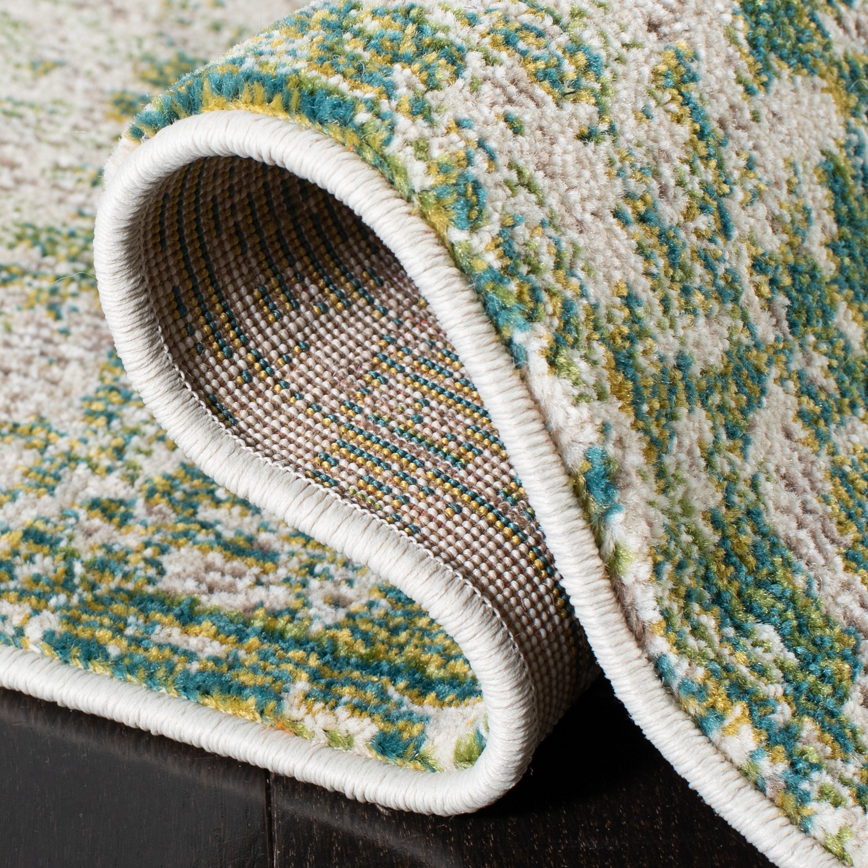 Safavieh MAD499Y-7R rugs - View #5