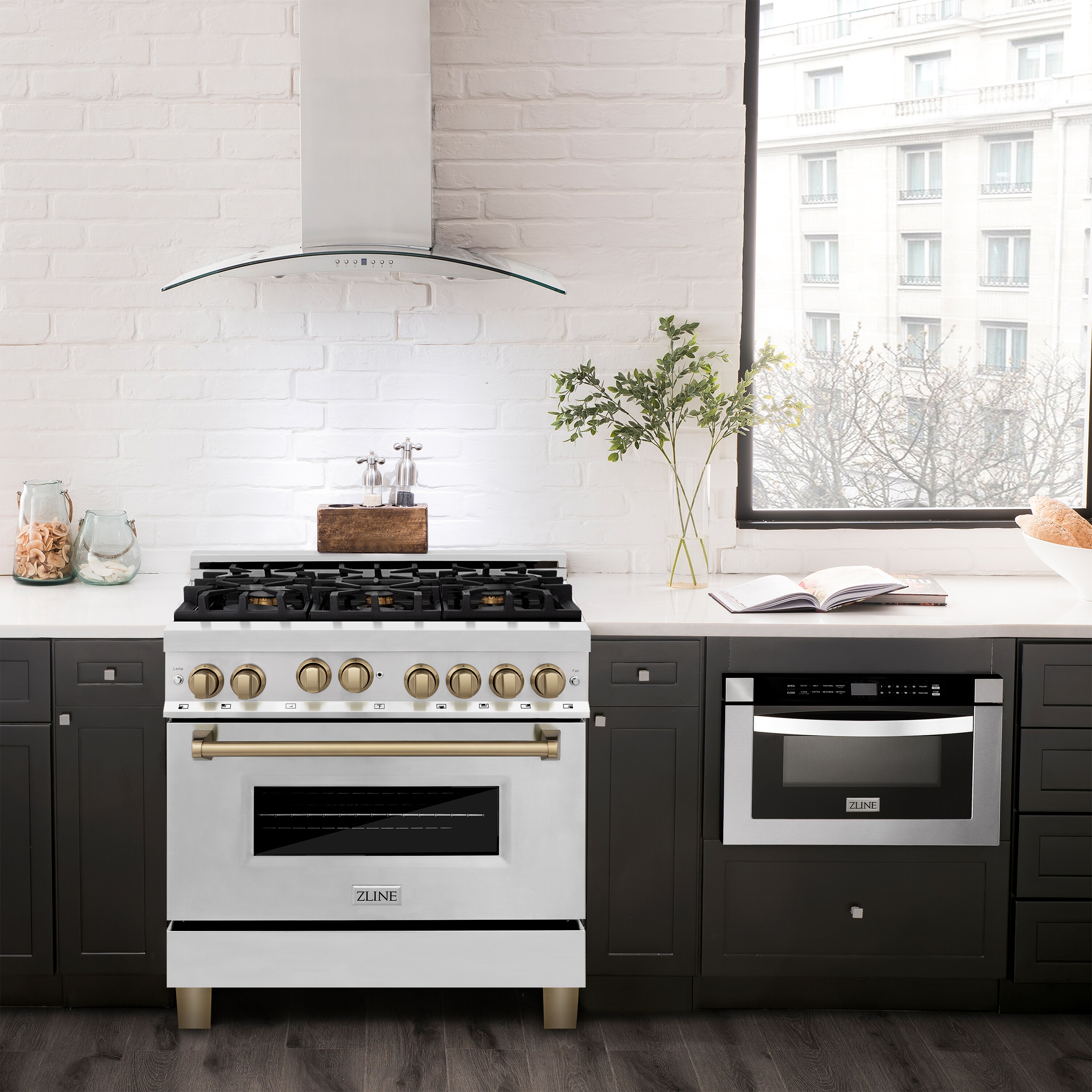 ZLINE KITCHEN & BATH Autograph Edition 36-in 6 Burners 4.6-cu ft 