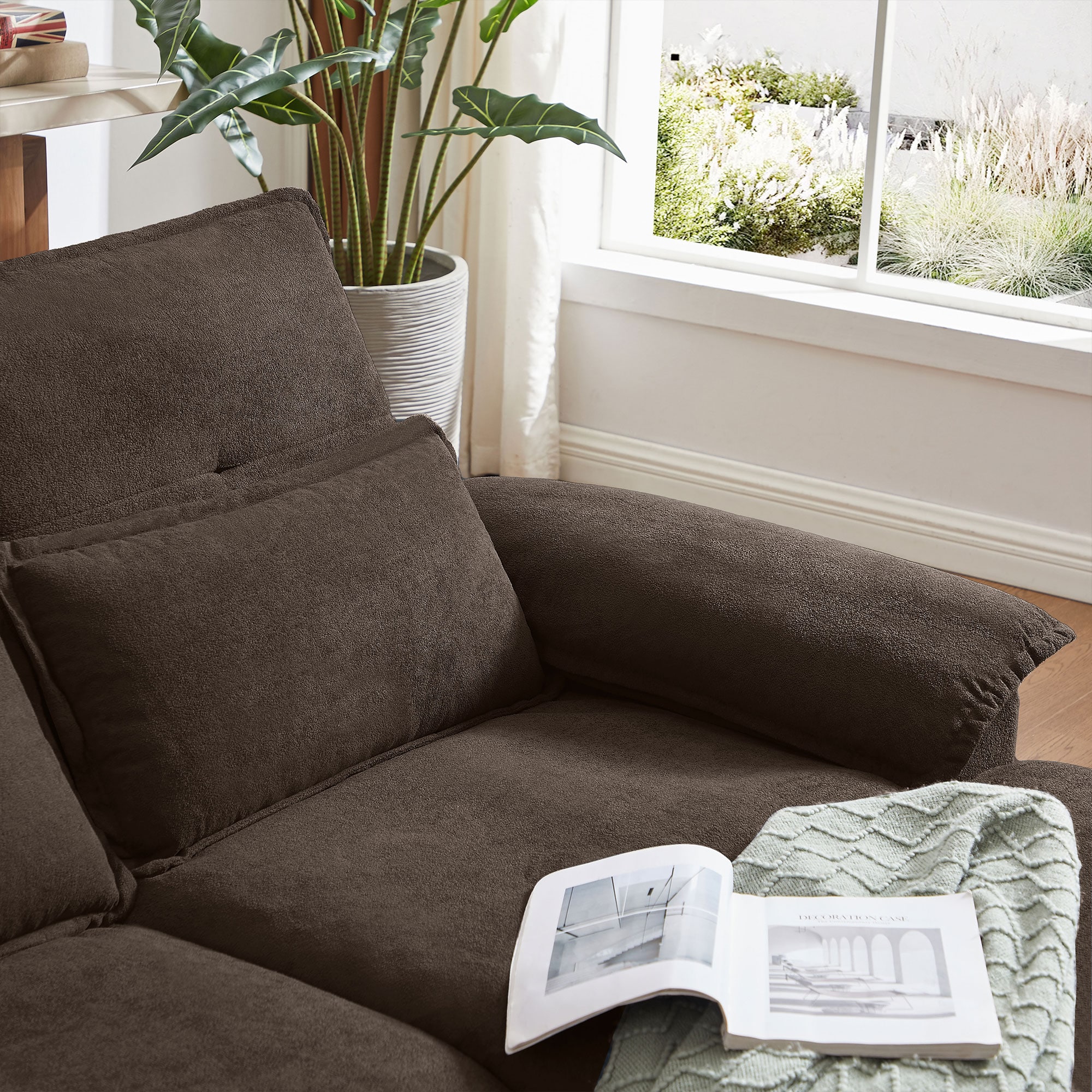 Jarenie YMX28DC Sofas-Loveseats - View #5
