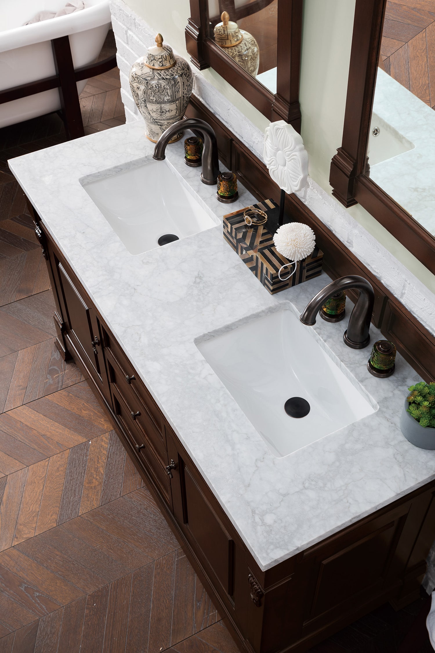 James Martin Vanities 147-114-5661-3CAR Bath-Vanity-Combo - View #6
