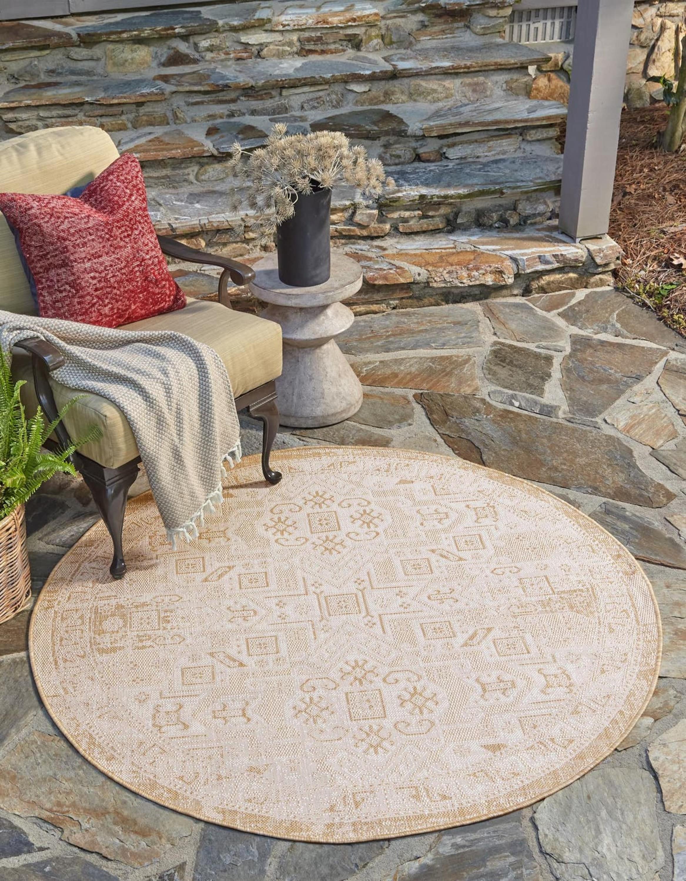 Unique Loom 3162326 Outdoor Aztec 4 x 4 (ft) Loomed Polypropylene Natural Round Indoor/Outdoor Border Area rug