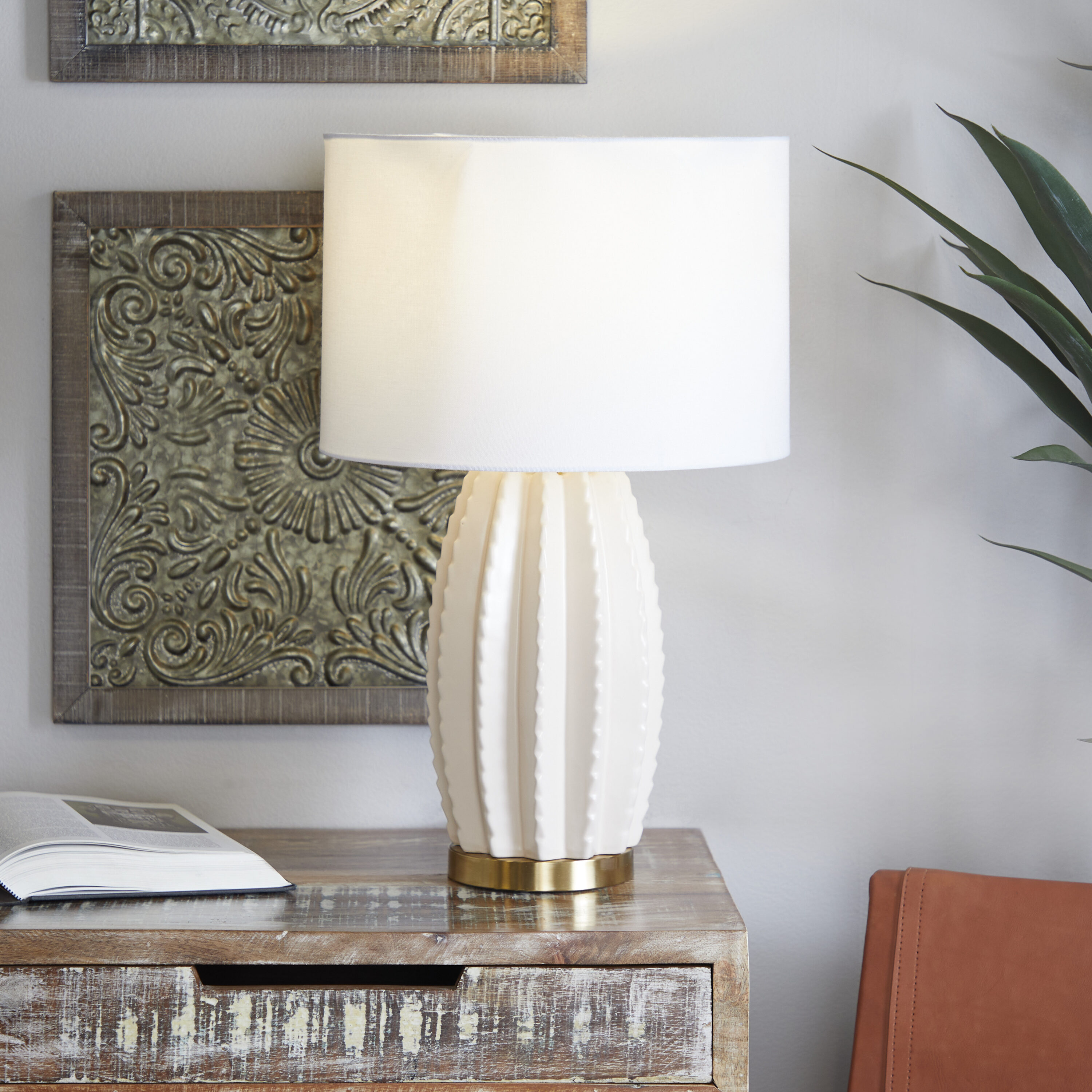 CosmoLiving by Cosmopolitan 27047 Table-Lamps - View #4