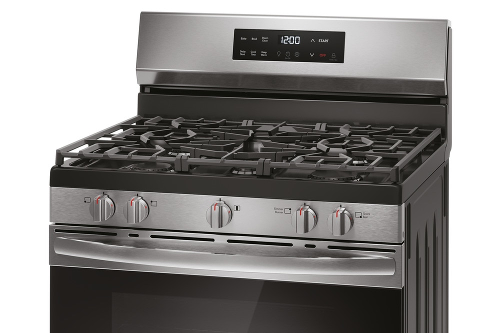 Frigidaire 30-in 5 Burners 5.1-cu ft Steam Cleaning Freestanding ...