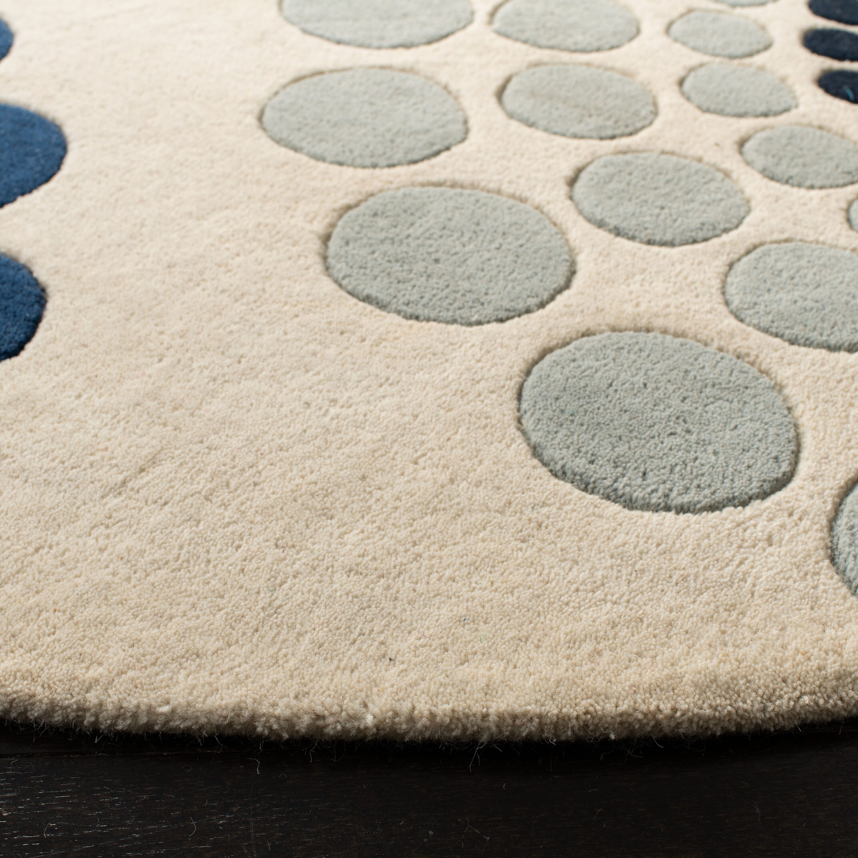 Safavieh SOH788A-6R rugs - View #3