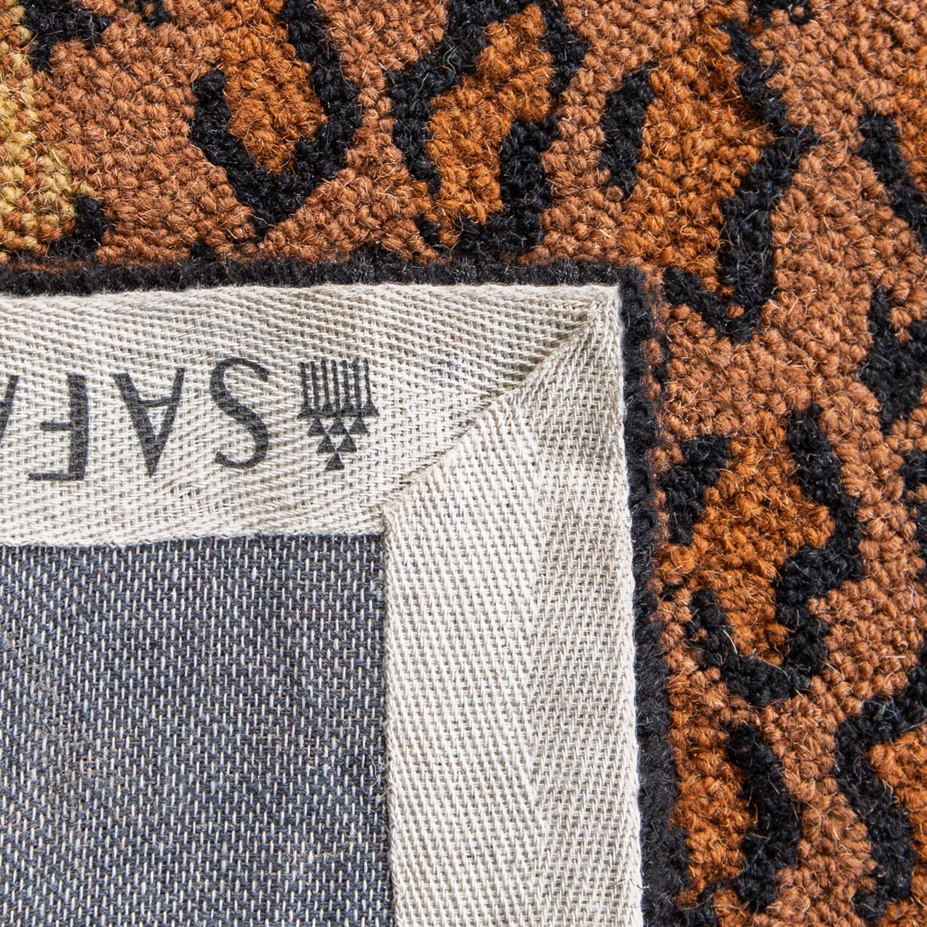 Safavieh HK15A-5 rugs - View #5