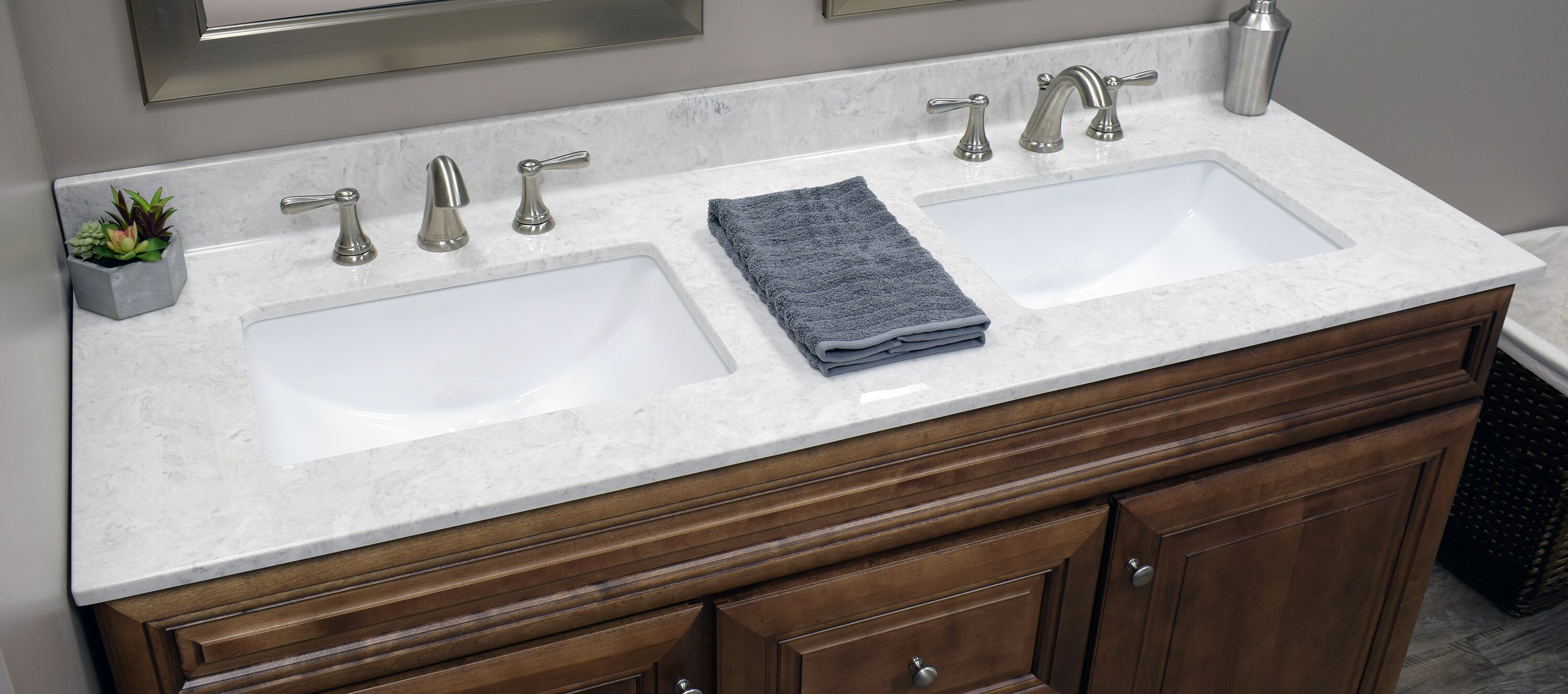 US Marble 61-in Steel Gray On White Cultured Marble Bathroom Vanity Top ...