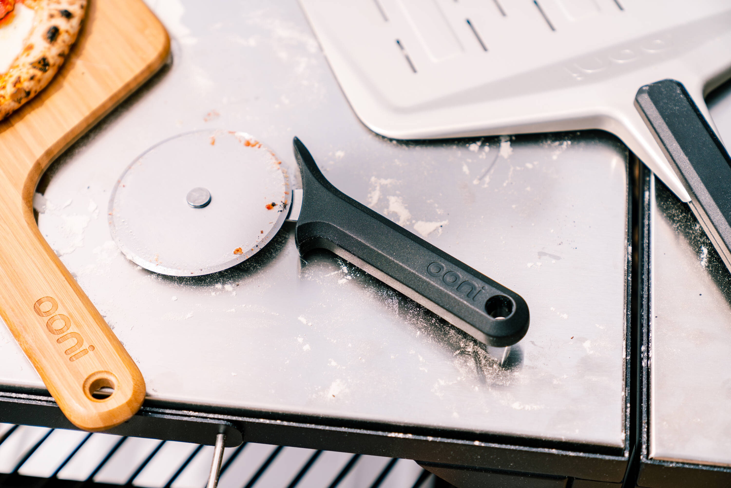 Replace Your Pizza Cutter With This Handy Office Tool