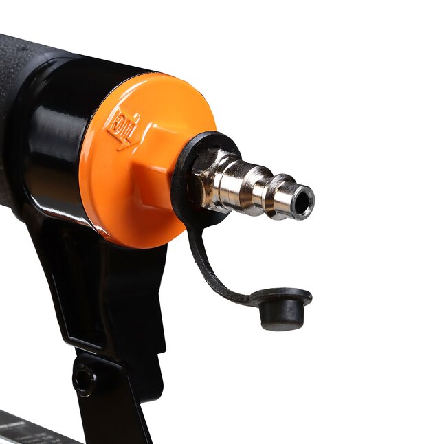 FREEMAN 1.25-in 18-Gauge Pneumatic Brad Nailer FREEMAN 1.25-in 18-Gauge Pneumatic Brad Nailer