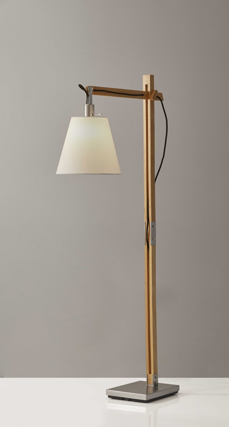 HomeRoots 4000372672 floorlamps - View #3