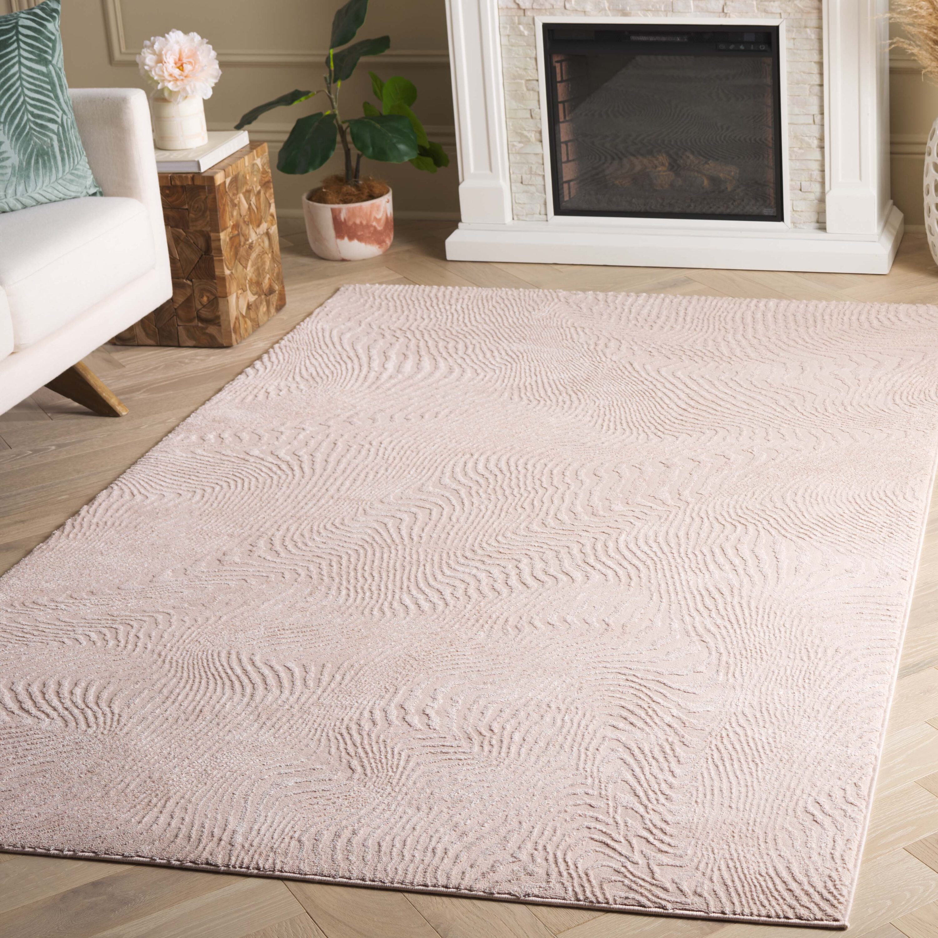 Revive 110U Pink/Ivory 4 x 6 Rectangular Area rug