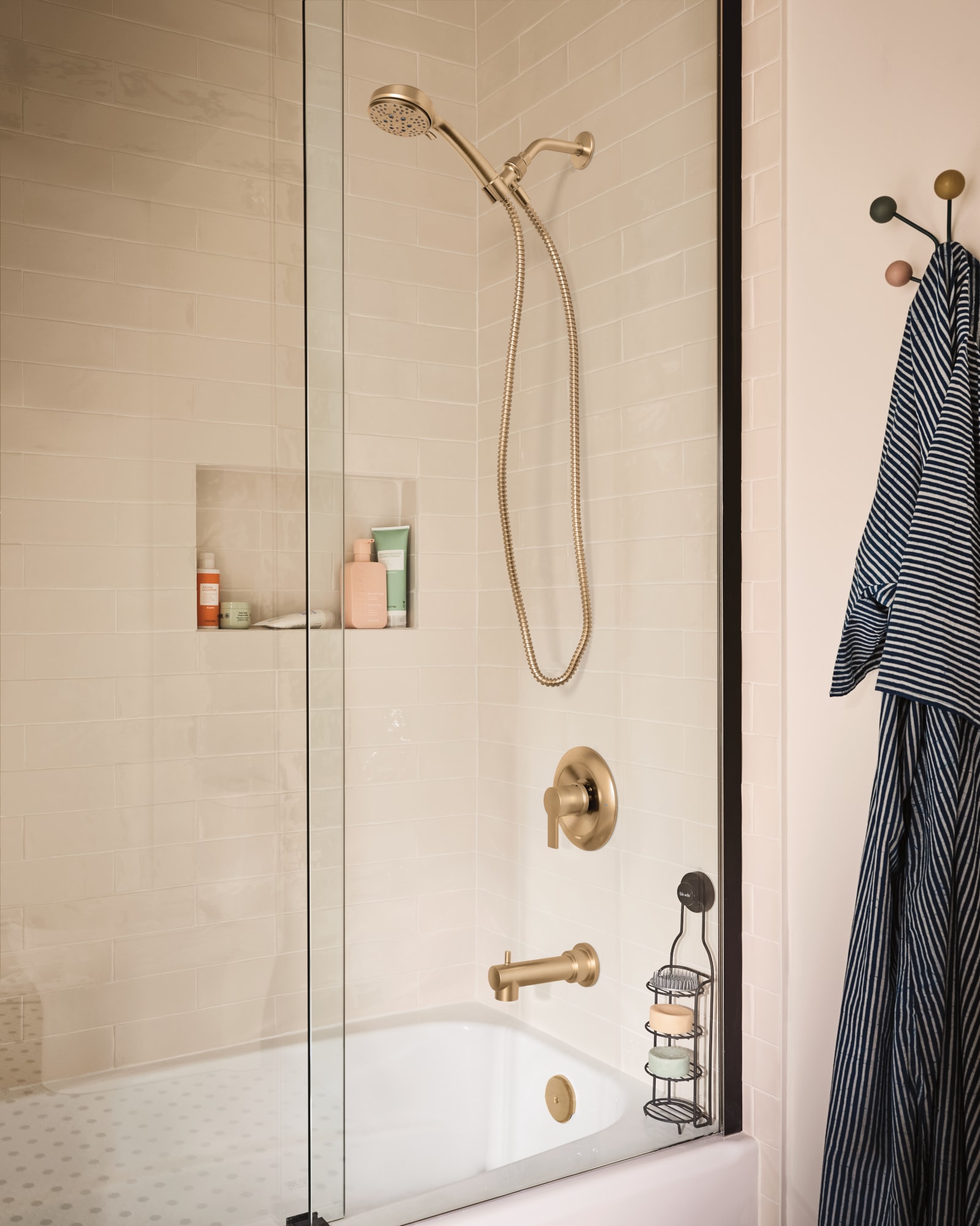 Moen 82618BZG Tub-Shower-Faucets - View #2