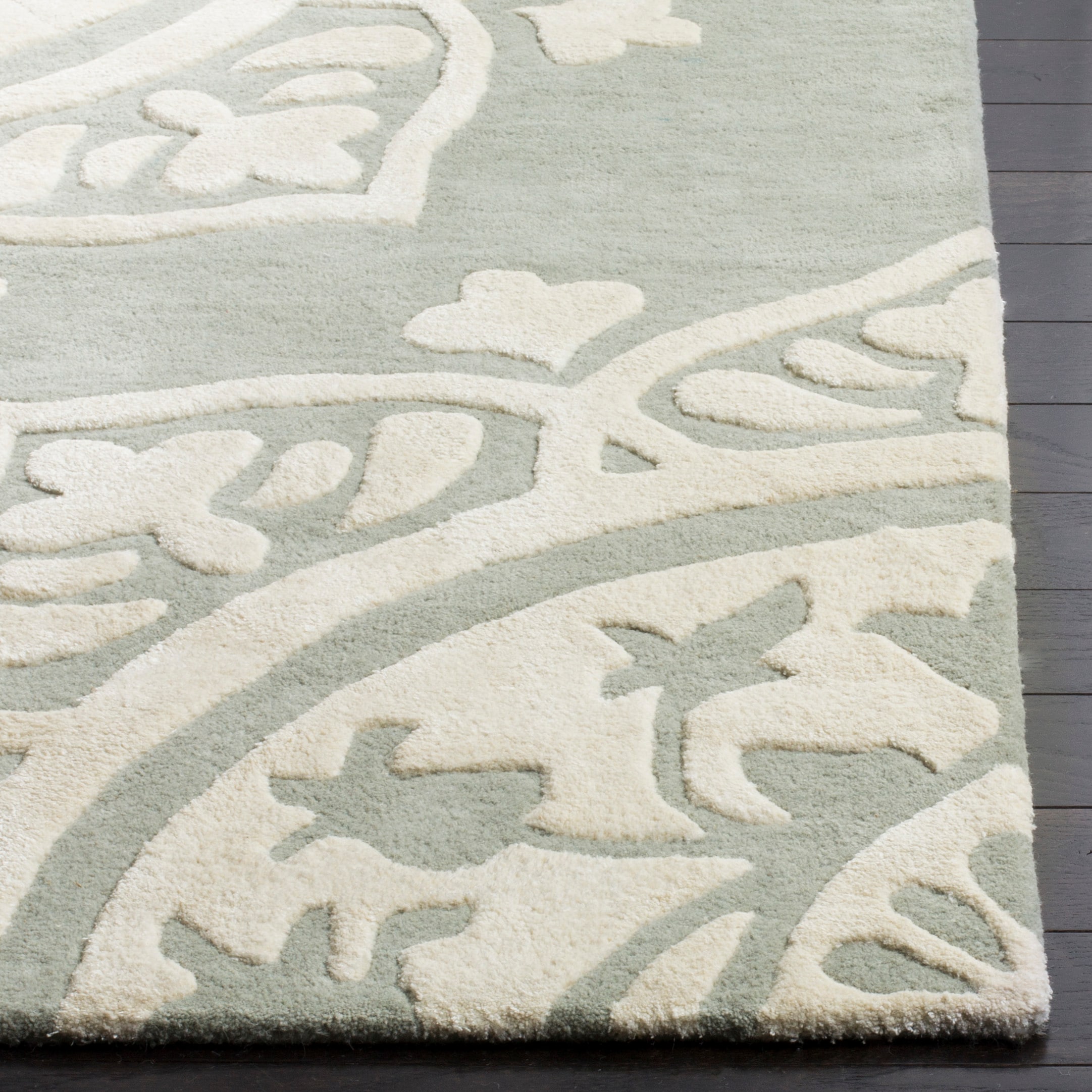 Safavieh BEL136A-24 rugs - View #3