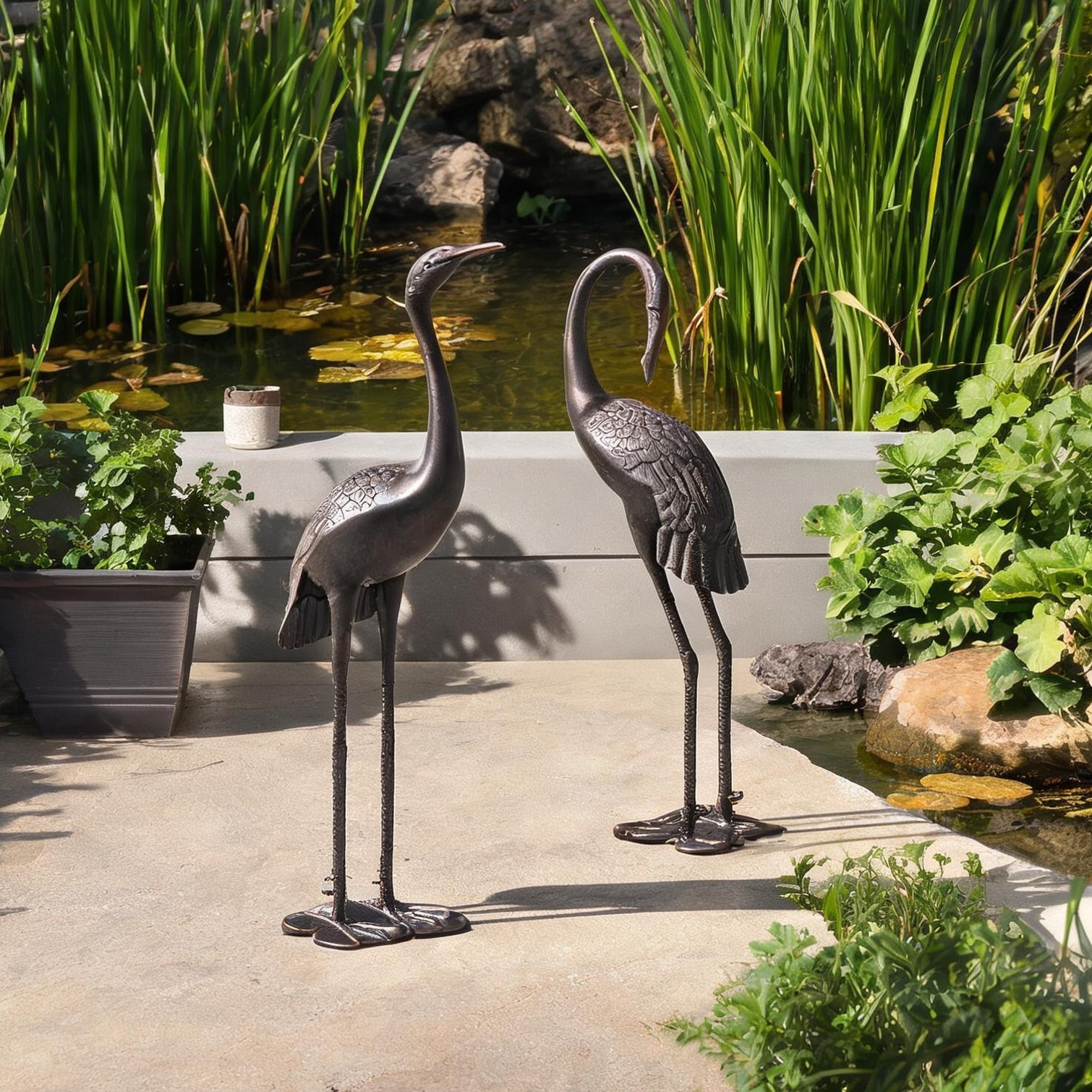 chillscreamni - Outdoor Metal Crane Sculpture Pair in Dark Bronze 43-Inch Tall Rust-Resistant Cas...