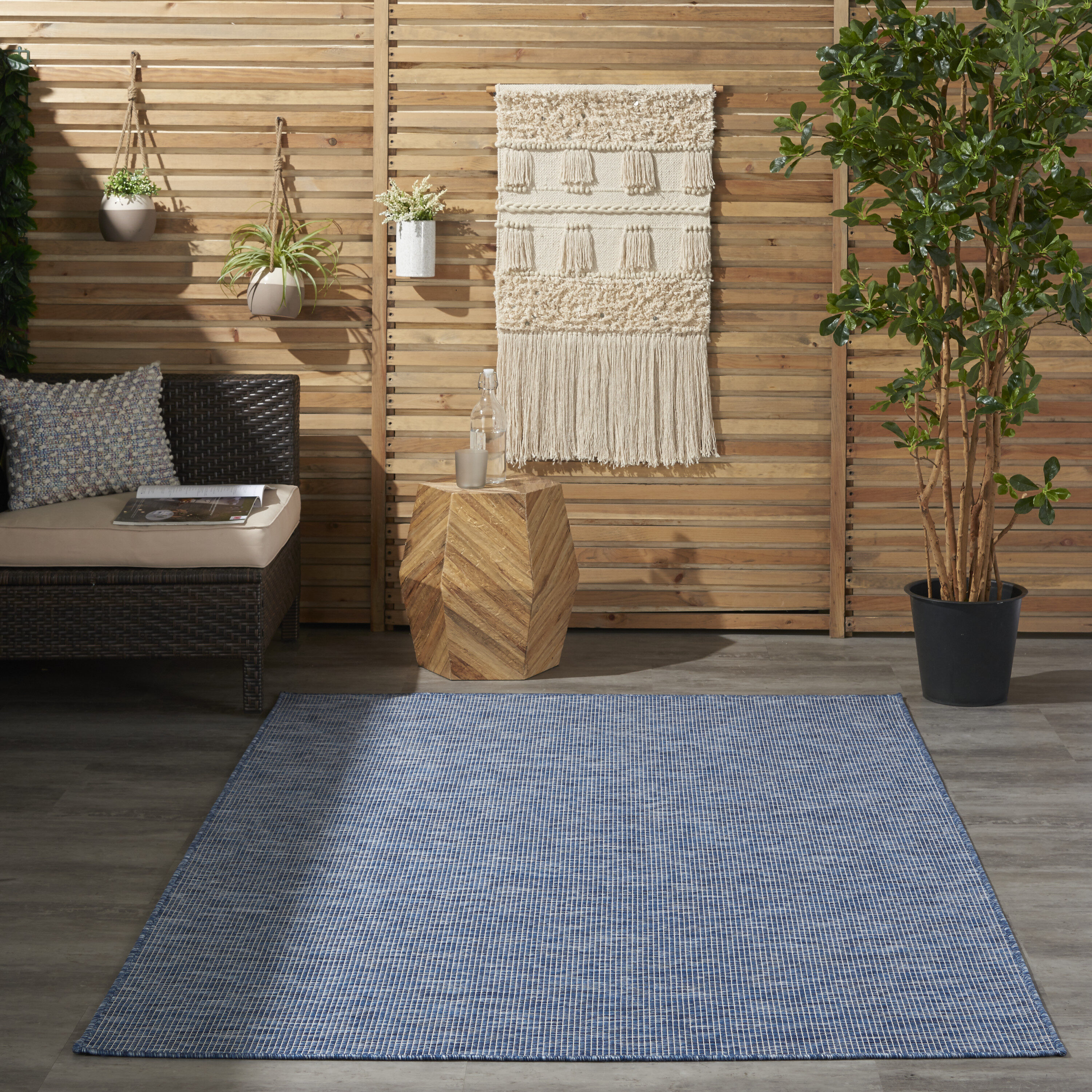 Navy Blue Flat Woven Rectangular Synthetic Rug, 4' x 6'