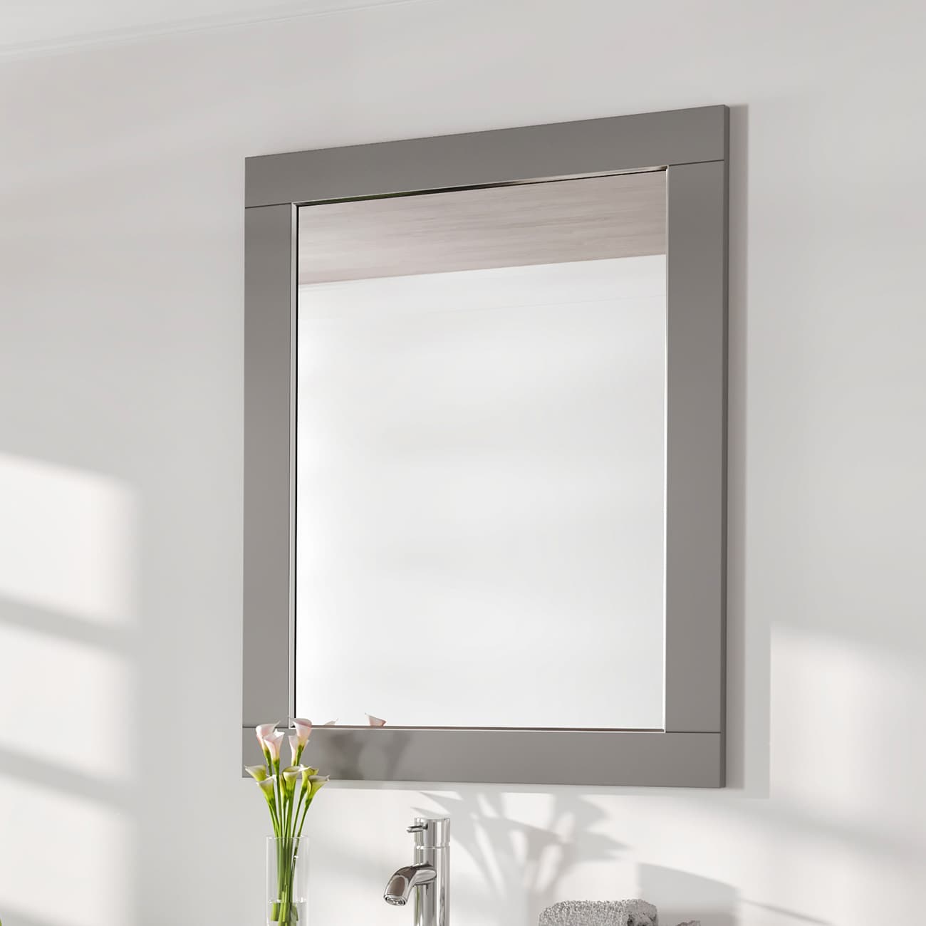 Eviva EVMR412-24X30-GR Aberdeen 24-in W x 30-in H Rectangle Gray Framed Wall Mirror