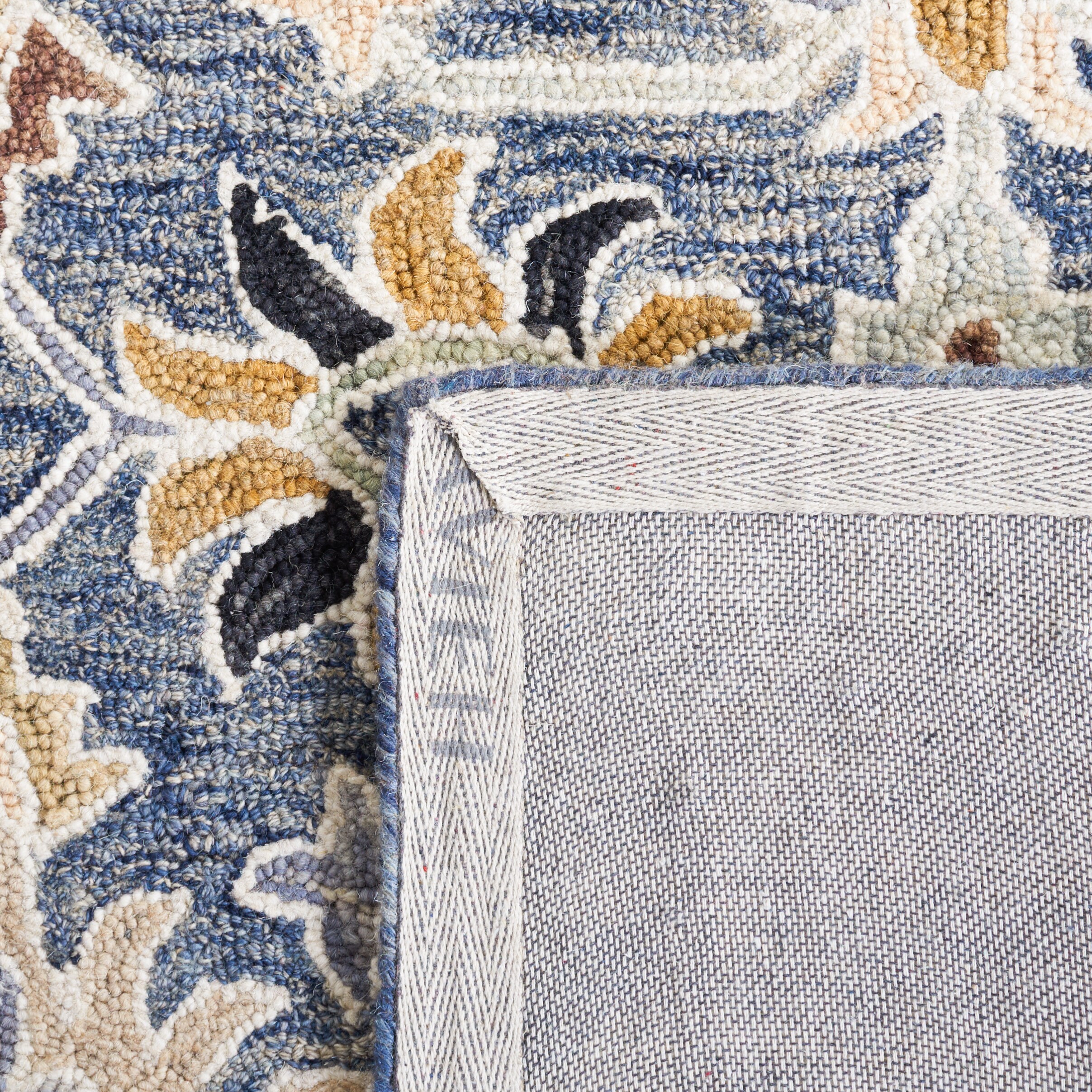 Safavieh APN135F-5 rugs - View #3