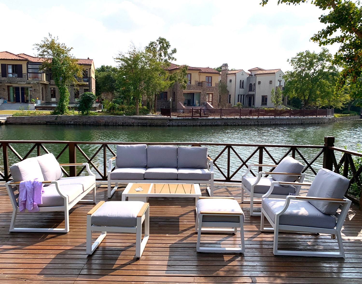 Direct Wicker DWS-2101-WT 7 -Piece Patio Sofa Conversation Set with White Cushions