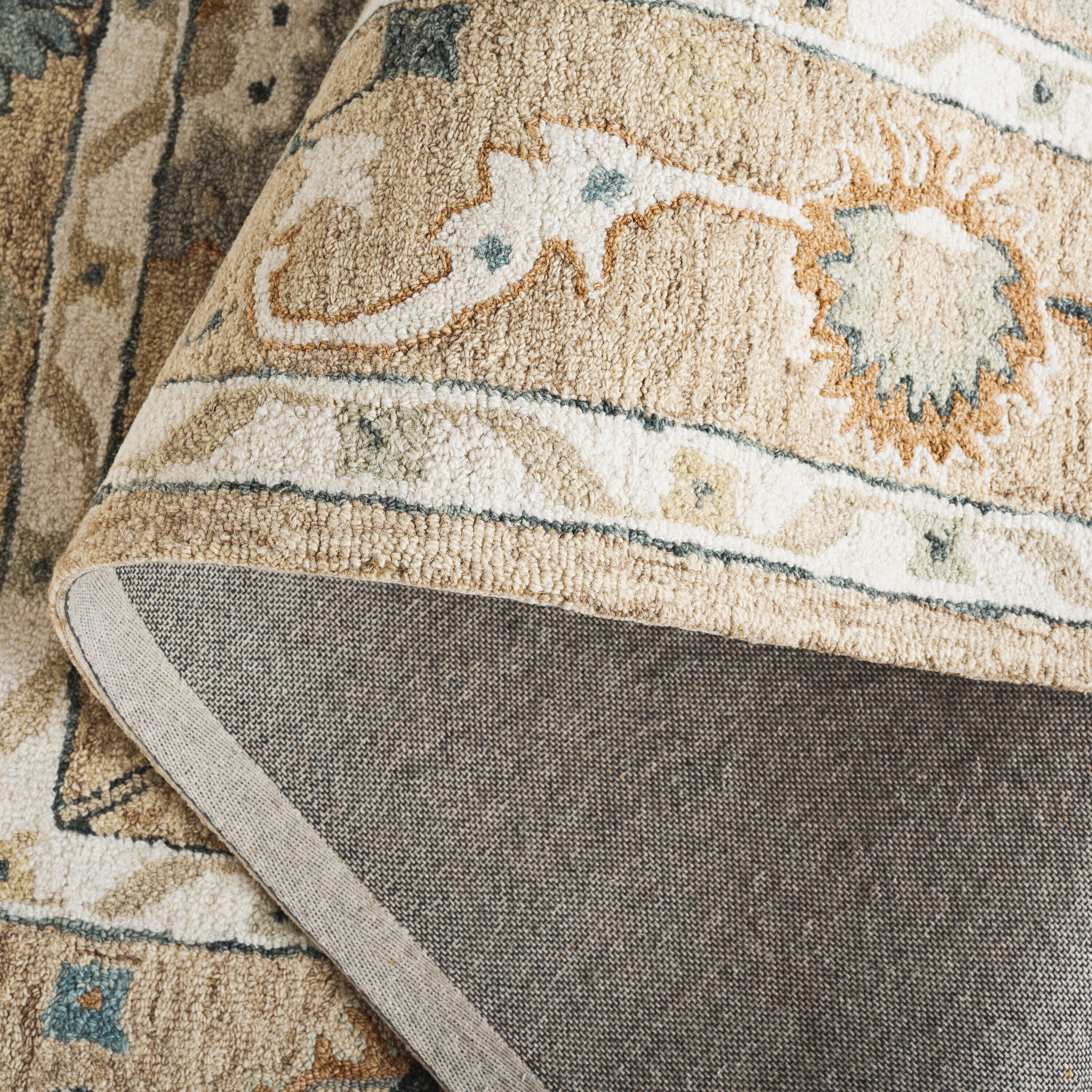 Safavieh MET827P-5 rugs - View #6