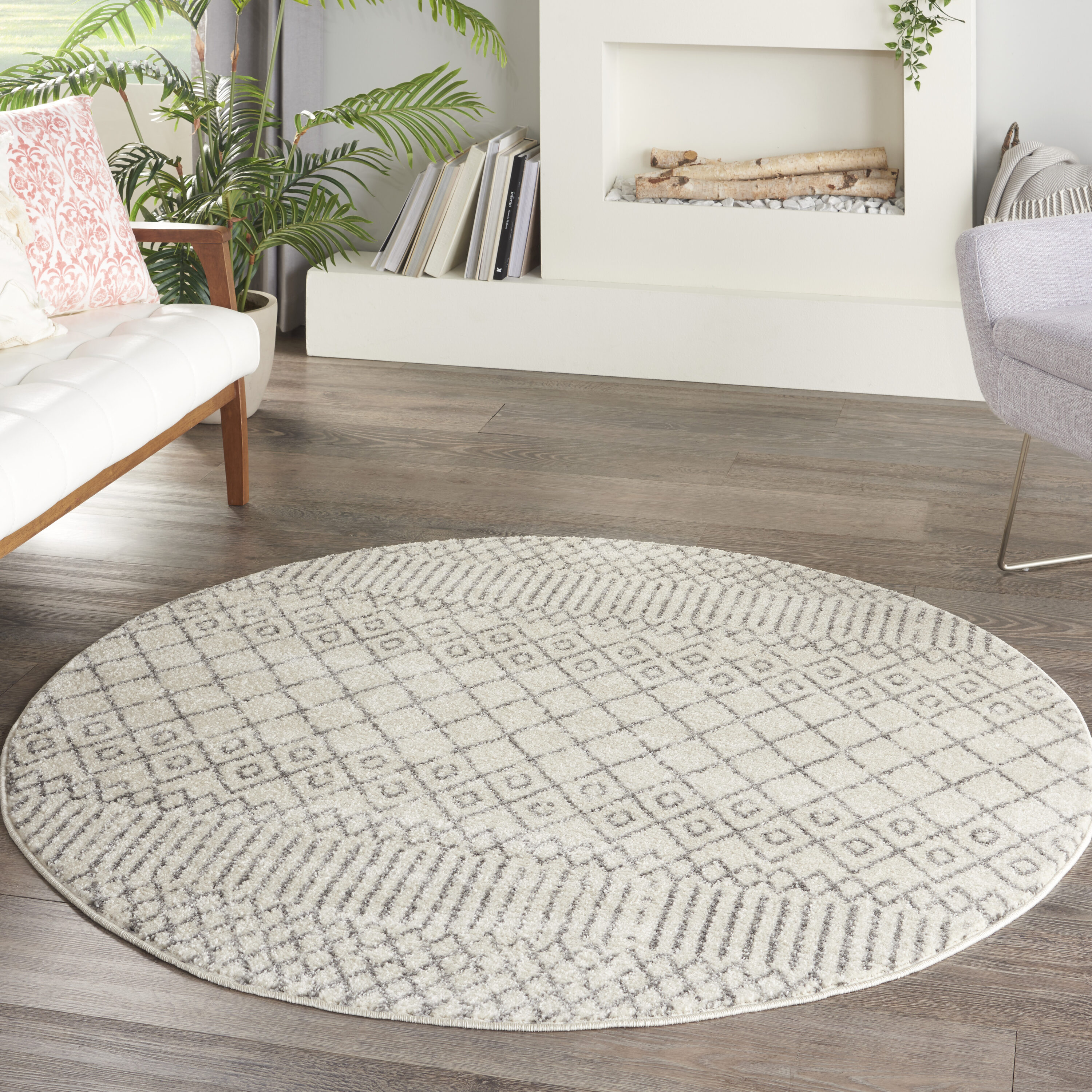Nourison 099446829993 Passion 5 x 5 (ft) Loomed Polypropylene Ivory/Grey Round Indoor Geometric Bohemian/Eclectic Area rug