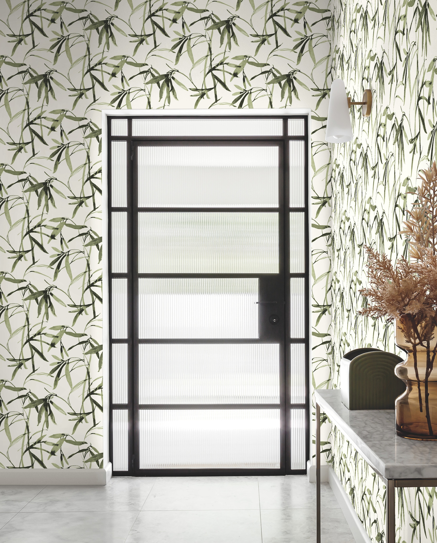 York Wallcoverings BW3842 Black and White Resource Library 60.8-Sq. Feet Green Non-woven Ivy/Vines Prepasted Water Activated Paste Wallpaper