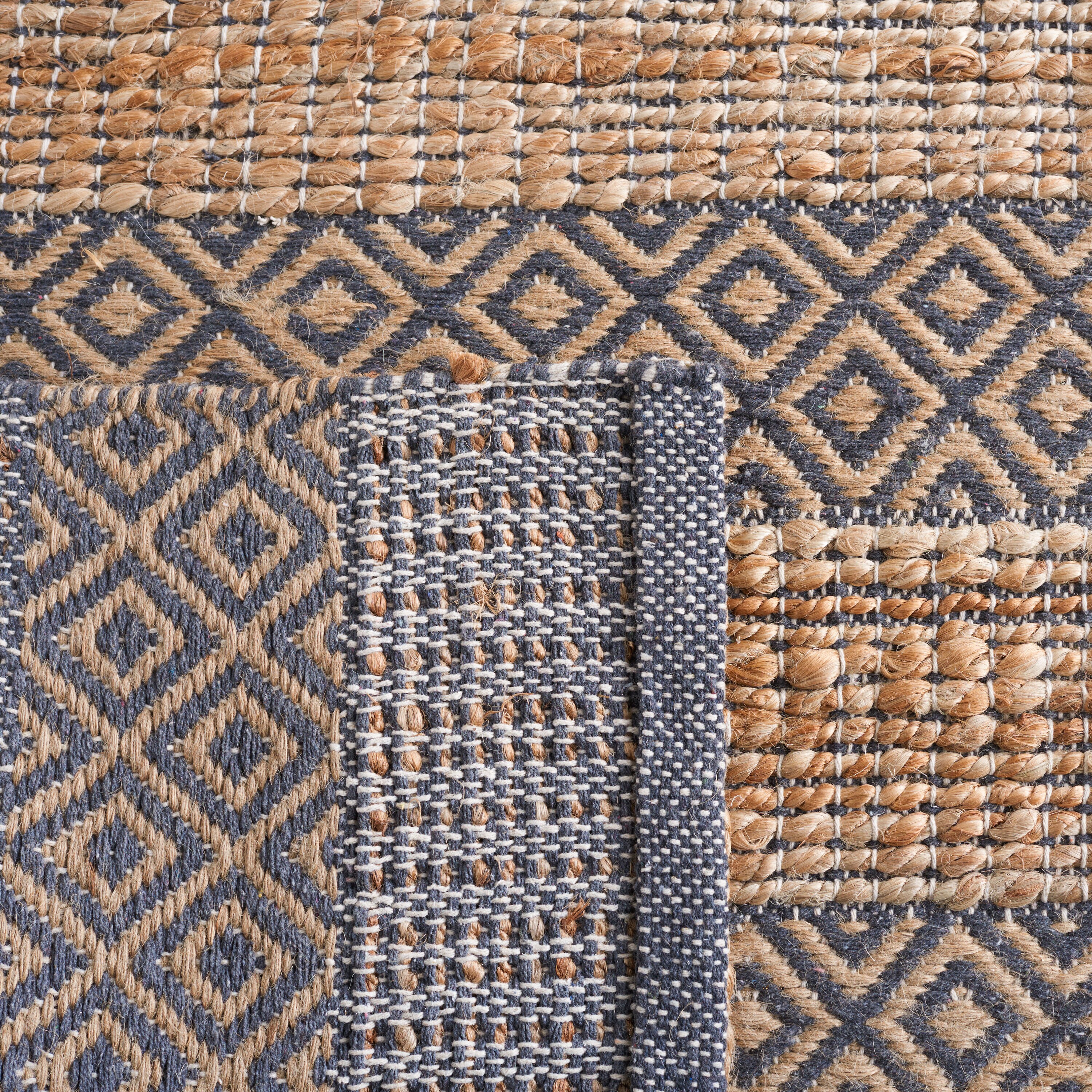 Safavieh NFB653H-4 rugs - View #3
