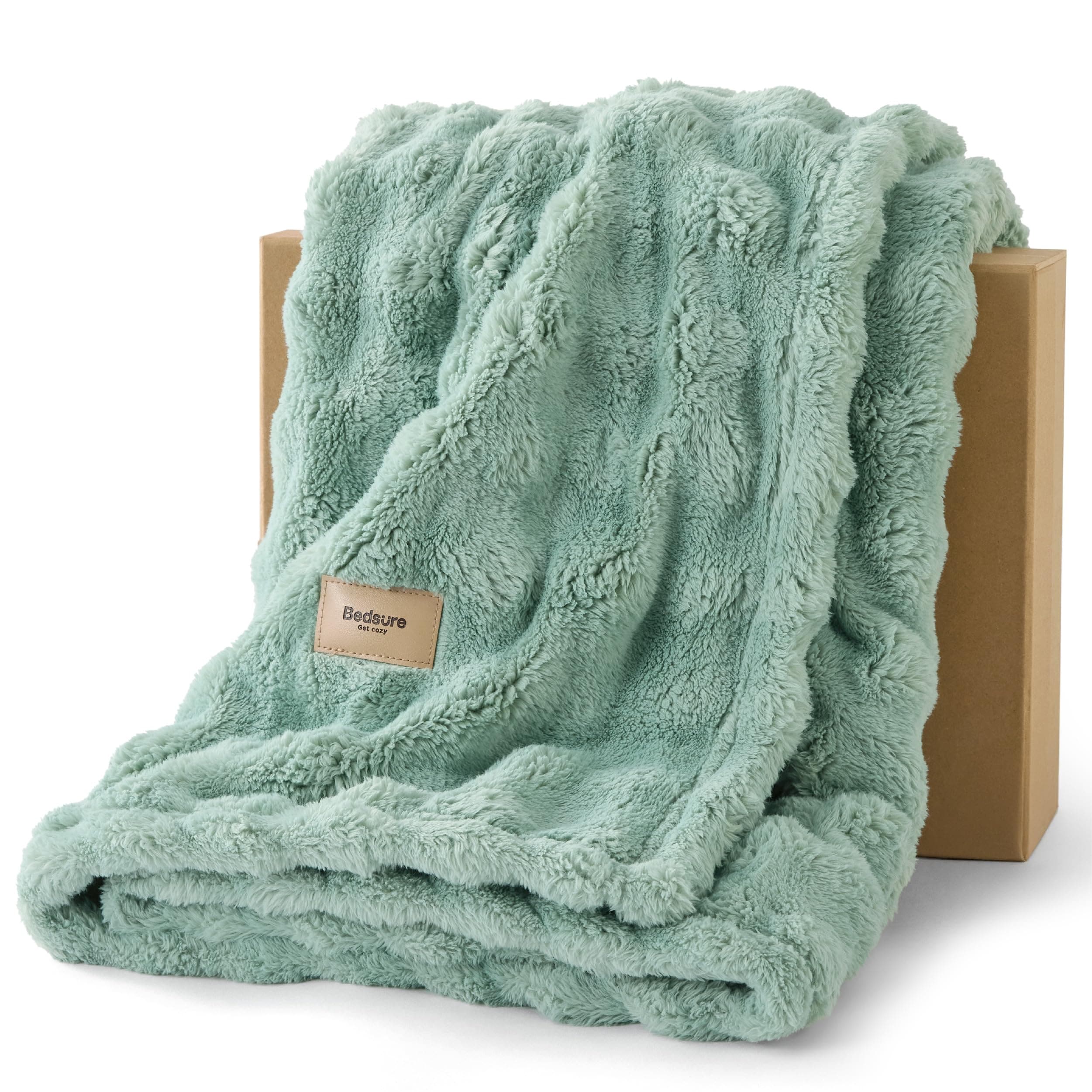 Bedsure Twin Ultra Plush Comfortable 3D Texture Fleece Bubble Blanket in Sage Green for Bed Lightweight All Season Cozy Soft Warm Fuzzy Snug Breathable Durable Premium Quality Home Bedding Accessory