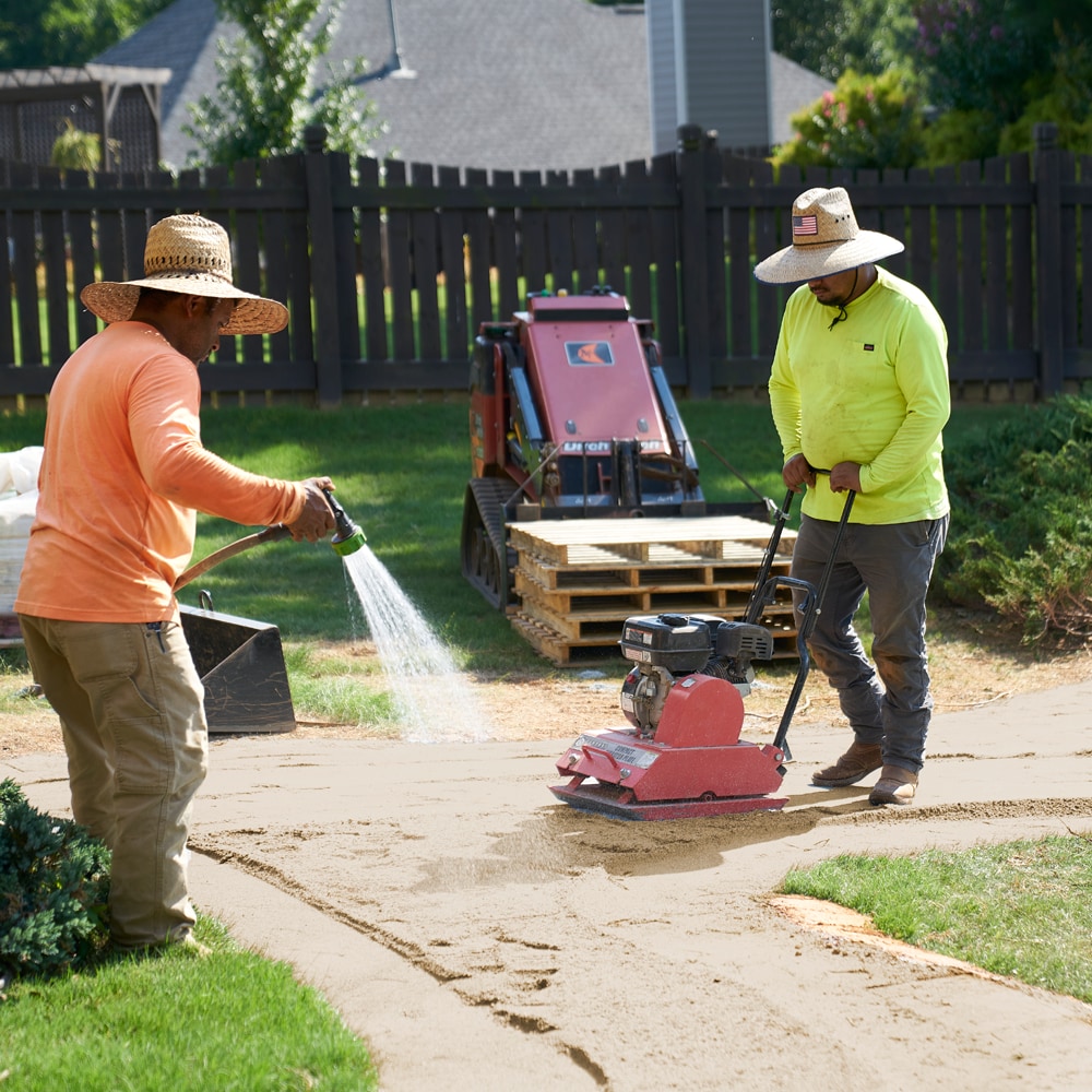 EARTHESSENTIALS BY QUIKRETE 0.5cu ft Brown/Tan Paver Base in the Paver