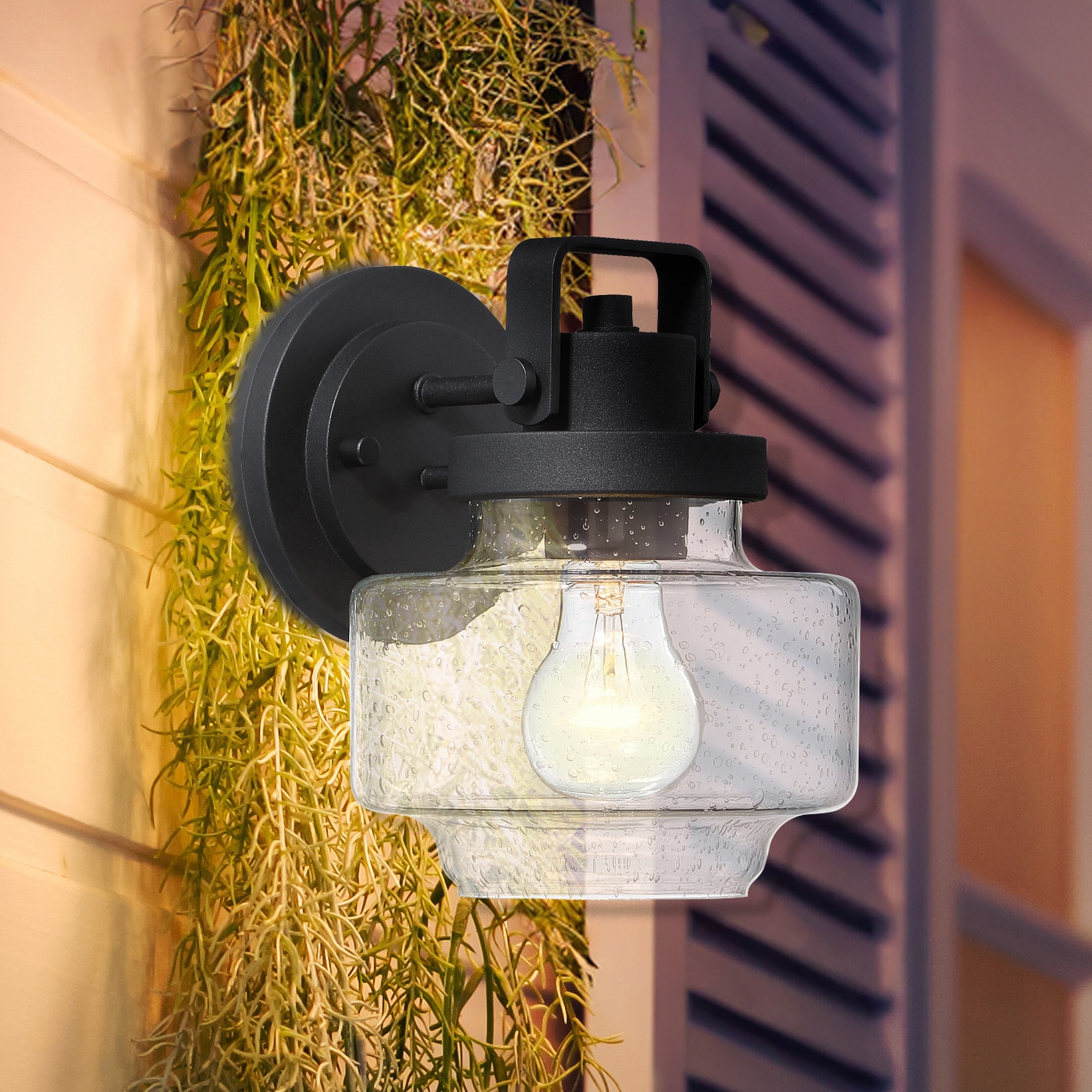 Minka Lavery 72771-66 Rosecrans 1 -Light 8.25-in H Matte Black Hardwired Outdoor Wall Light