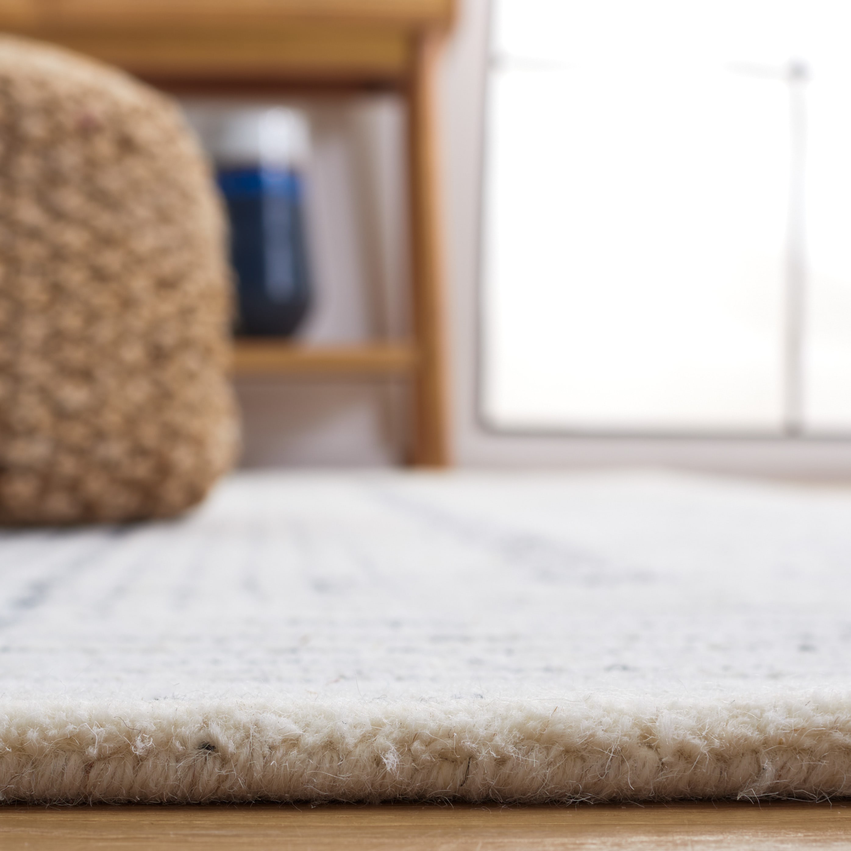 Safavieh MET991G-4 rugs - View #7