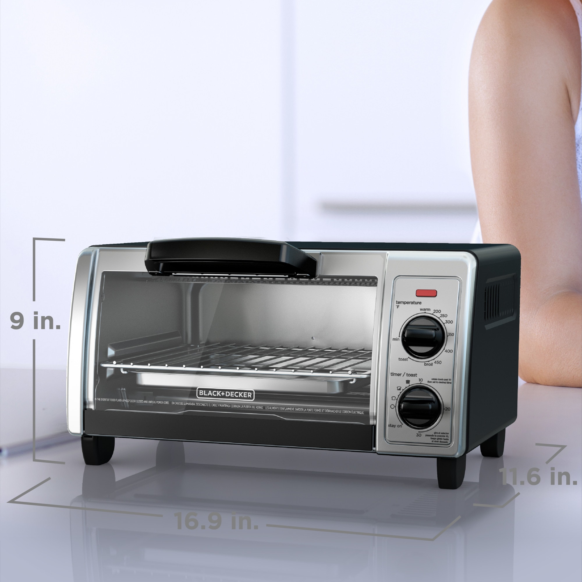 Black & Decker 4-slice Toaster Oven With Natural Convection, Toasters &  Toaster Ovens
