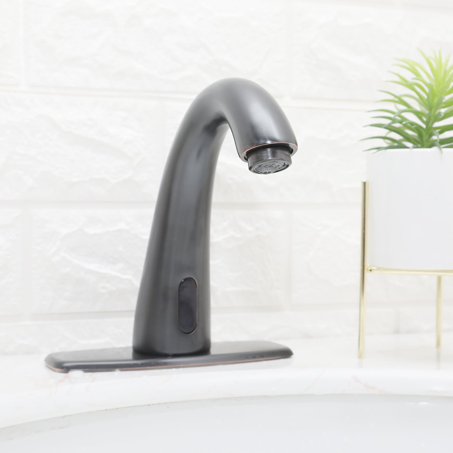 BWE A-918109-ORB-2 Lavatory-Faucets - View #4