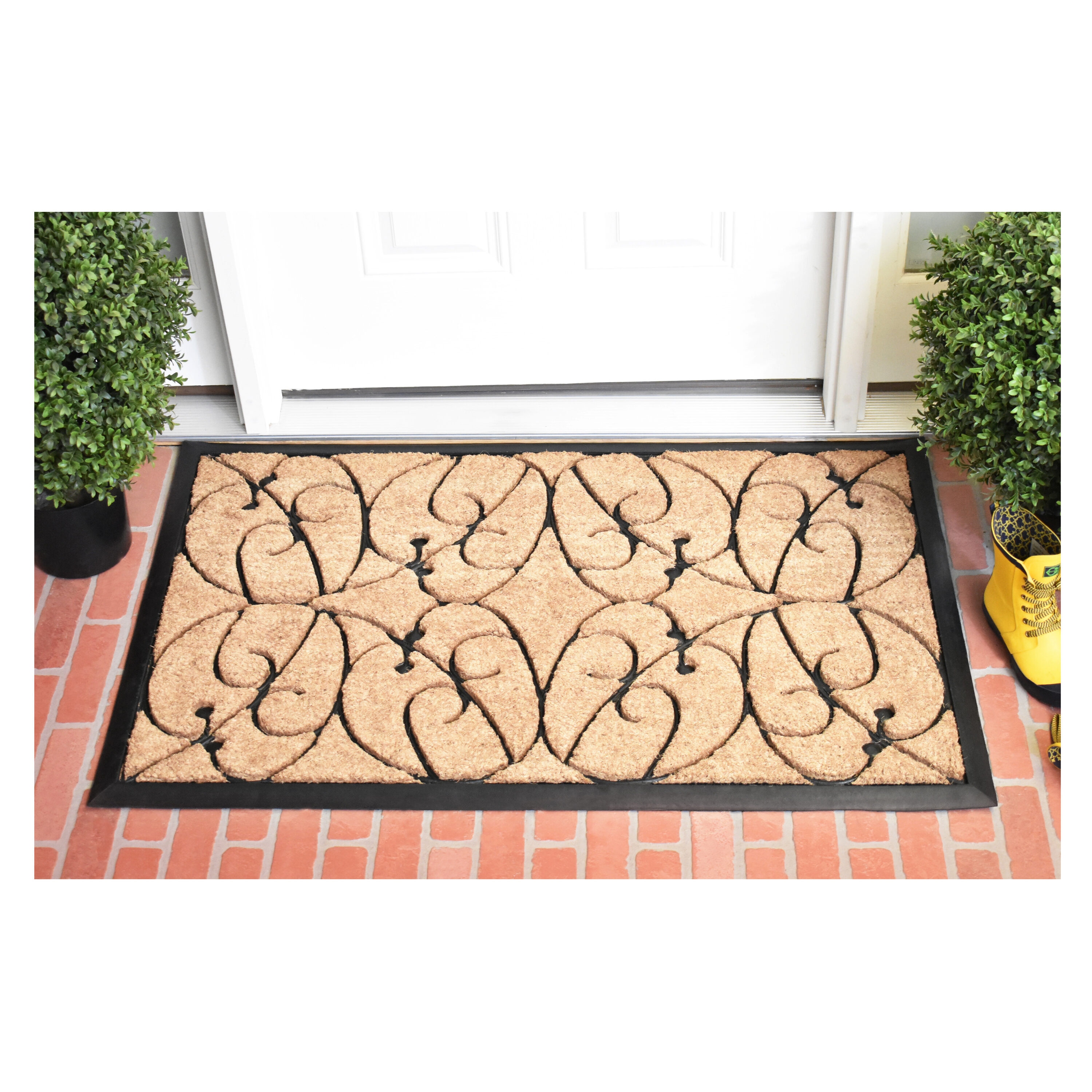 Elegant Coir and Rubber 24" x 36" Outdoor Doormat