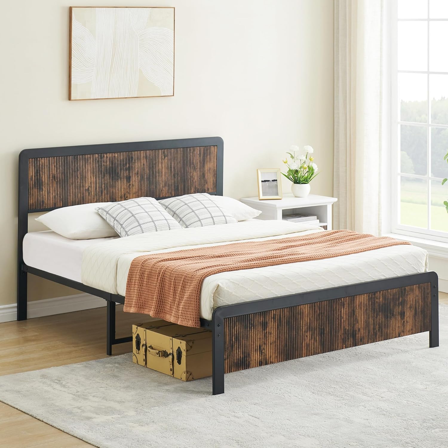 Qeetex LHF-BED-PHO-0YMTOZH5 Queen Size Bed Frame with Wave Wood Headboard Queen Platform Bed Frame with Safe Rounded Corners and Under Bed Storage Strong Metal Slats Support No Box Spring Needed Brown