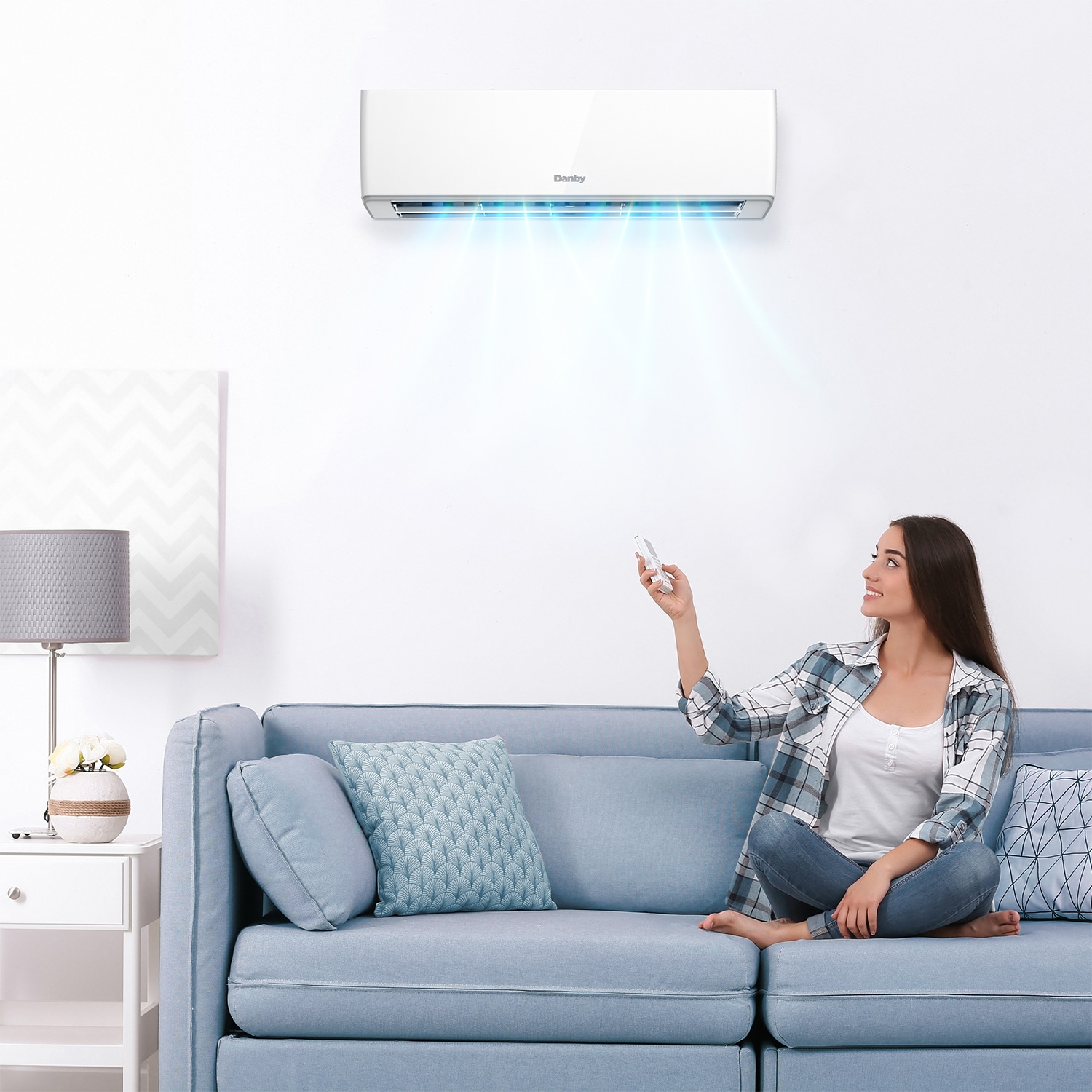 Danby Single Zone 12000-BTU 21 SEER Ductless Mini Split Air Conditioner ...