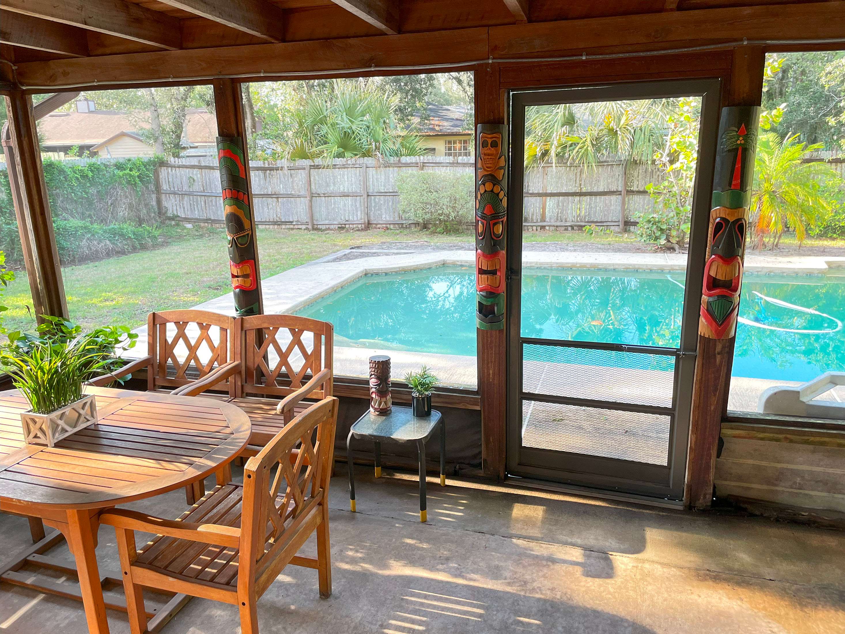 Zeckos CON-68923 Wall-Accents - View #4